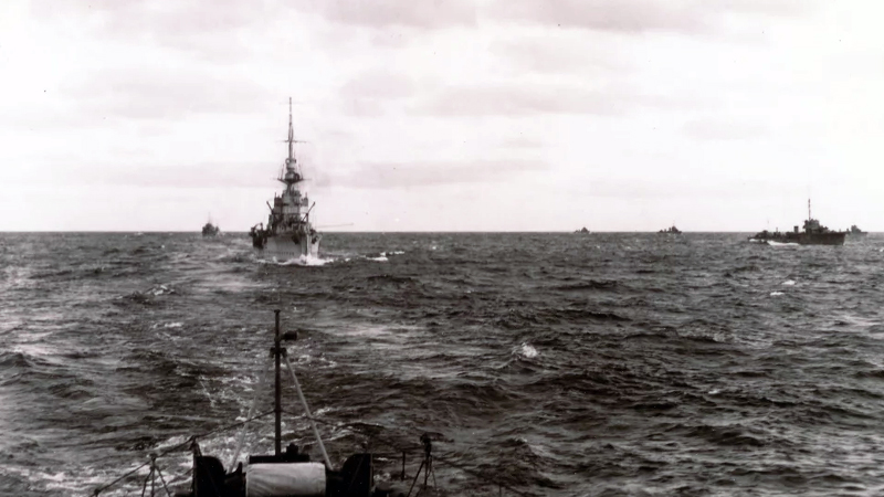 British cruisers and destroyers on their way to Reval with arms for the Estonians 1918