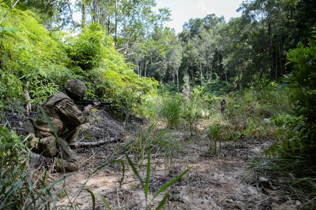 British soldier in Brunei jungle