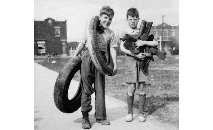 Canadian children collecting rubber WWII