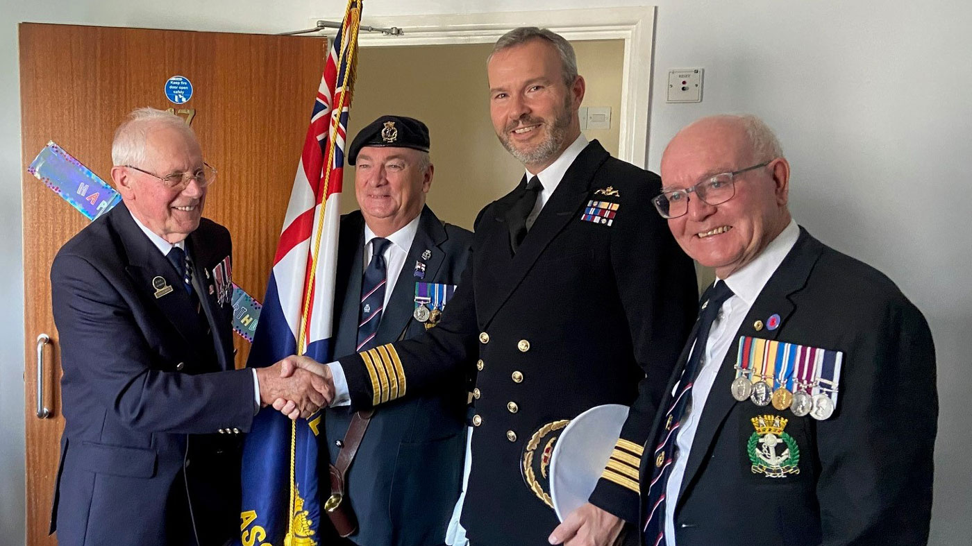 Captain David Preece and members of the Royal Naval Association (Picture: Royal Navy).