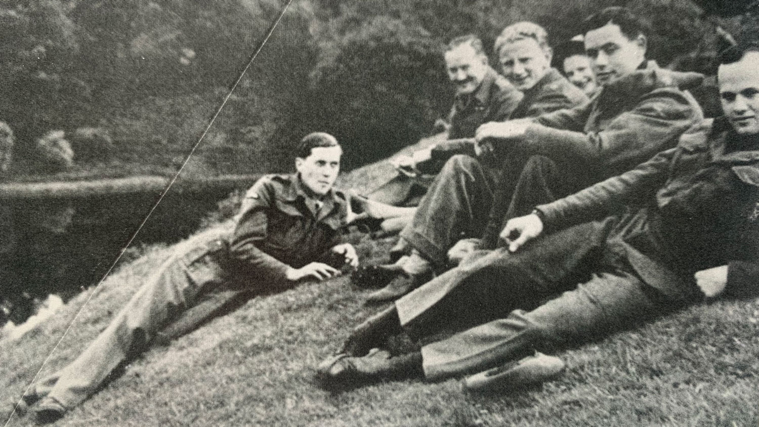 Captain Roy Bridgeman-Evans with other members of the SAS CREDIT Bridgeman-Evans family
