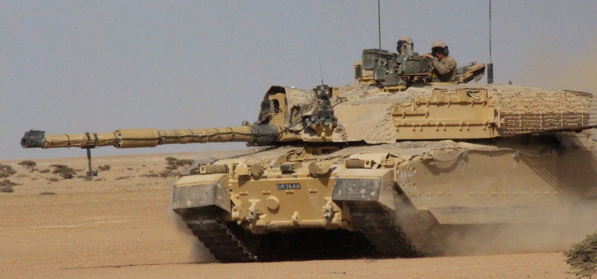 Challenger 2 tank on Exercise KHANJAR OMAN 19 270319 CREDIT BRITISH ARMY MOD
