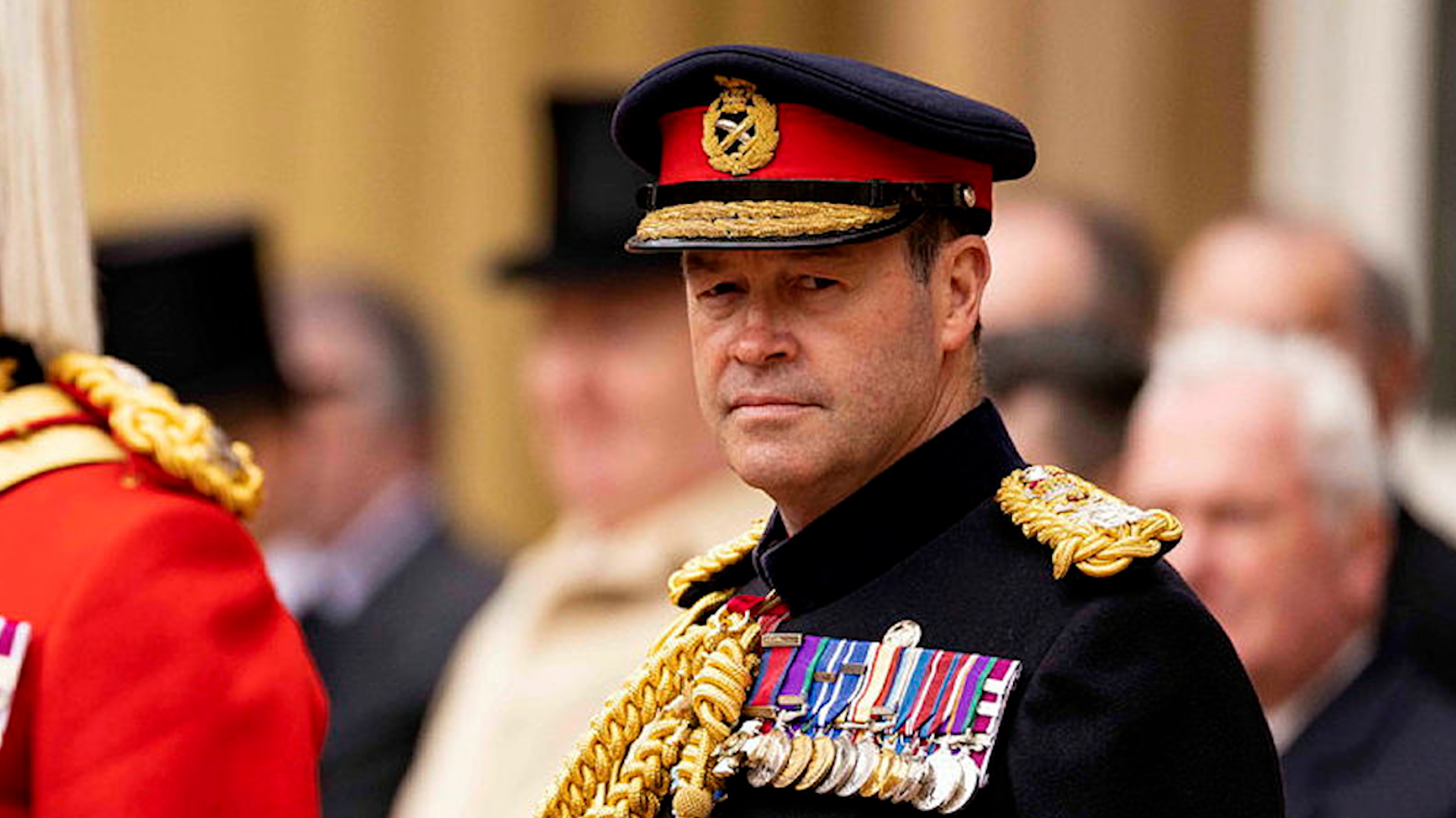 Chief of the General Staff, General Sir Patrick Sanders King presents new colours to the Armed Forces (Picture: MOD).