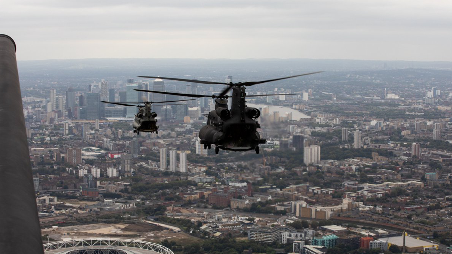 Chinooks over London for Black Lighting 24 110924 CREDIT RAF