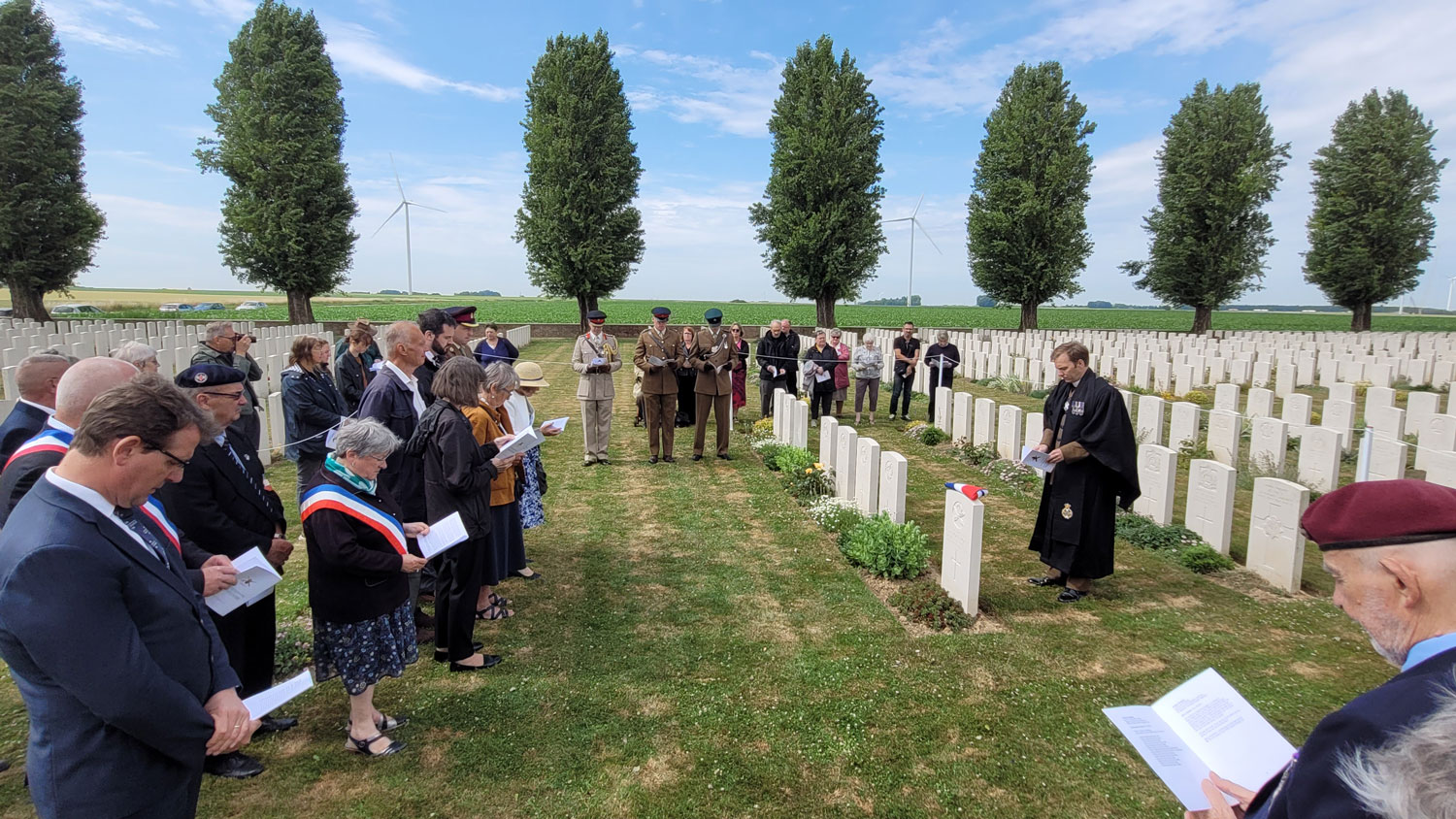 Civilians and service personnel past and present pay tribute to 2nd Lt Wordsworth CREDIT Crown Copyright/J.Teasdale