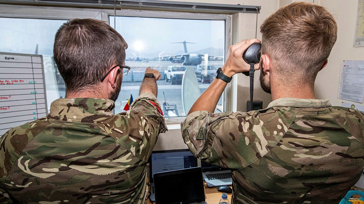 Cobra meeting DATE 12122022 CREDIT MOD Crown Copyright.jpg