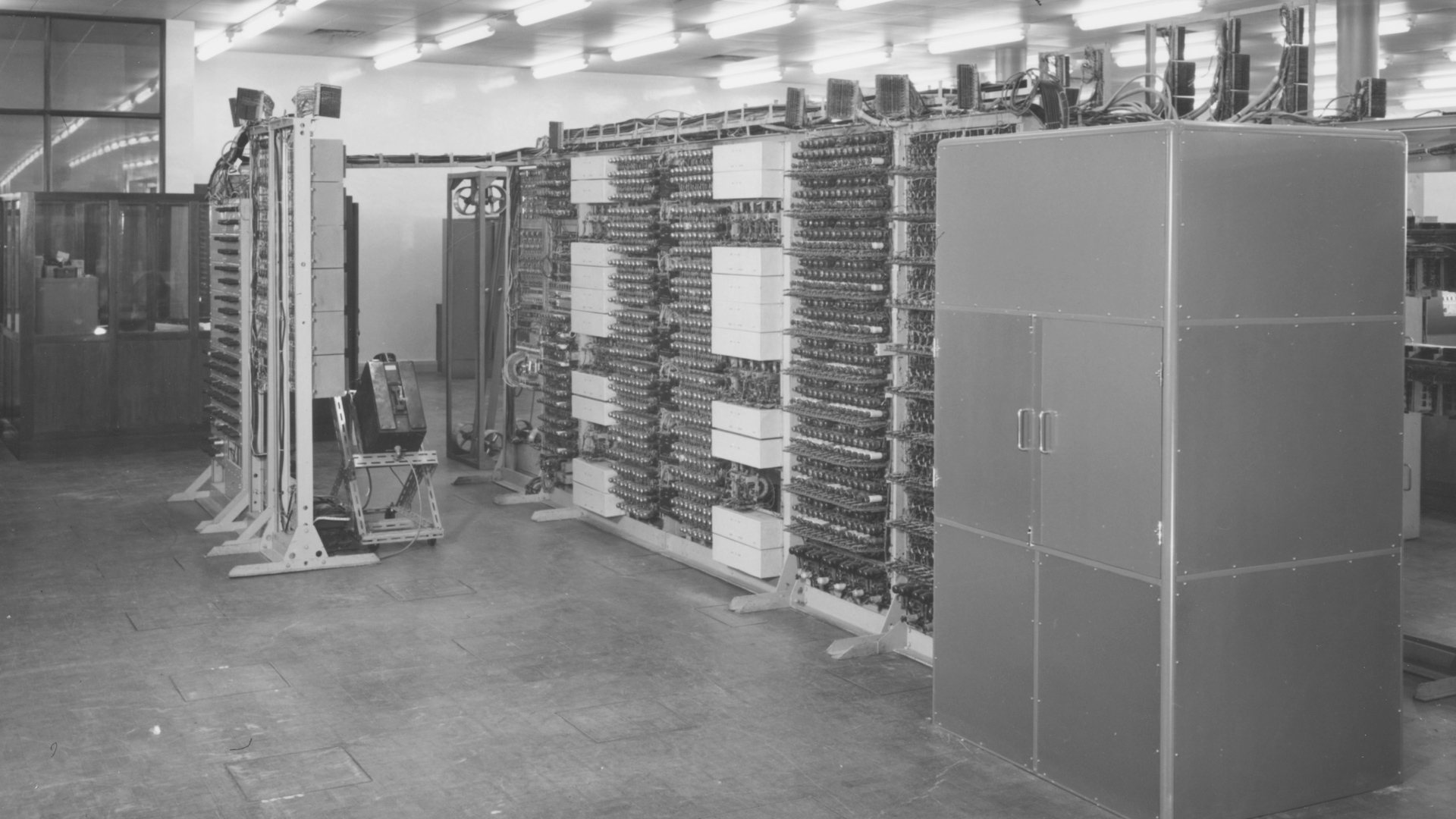 Colossus, the code-breaking computer in 1963 180124 CREDIT GCHQ