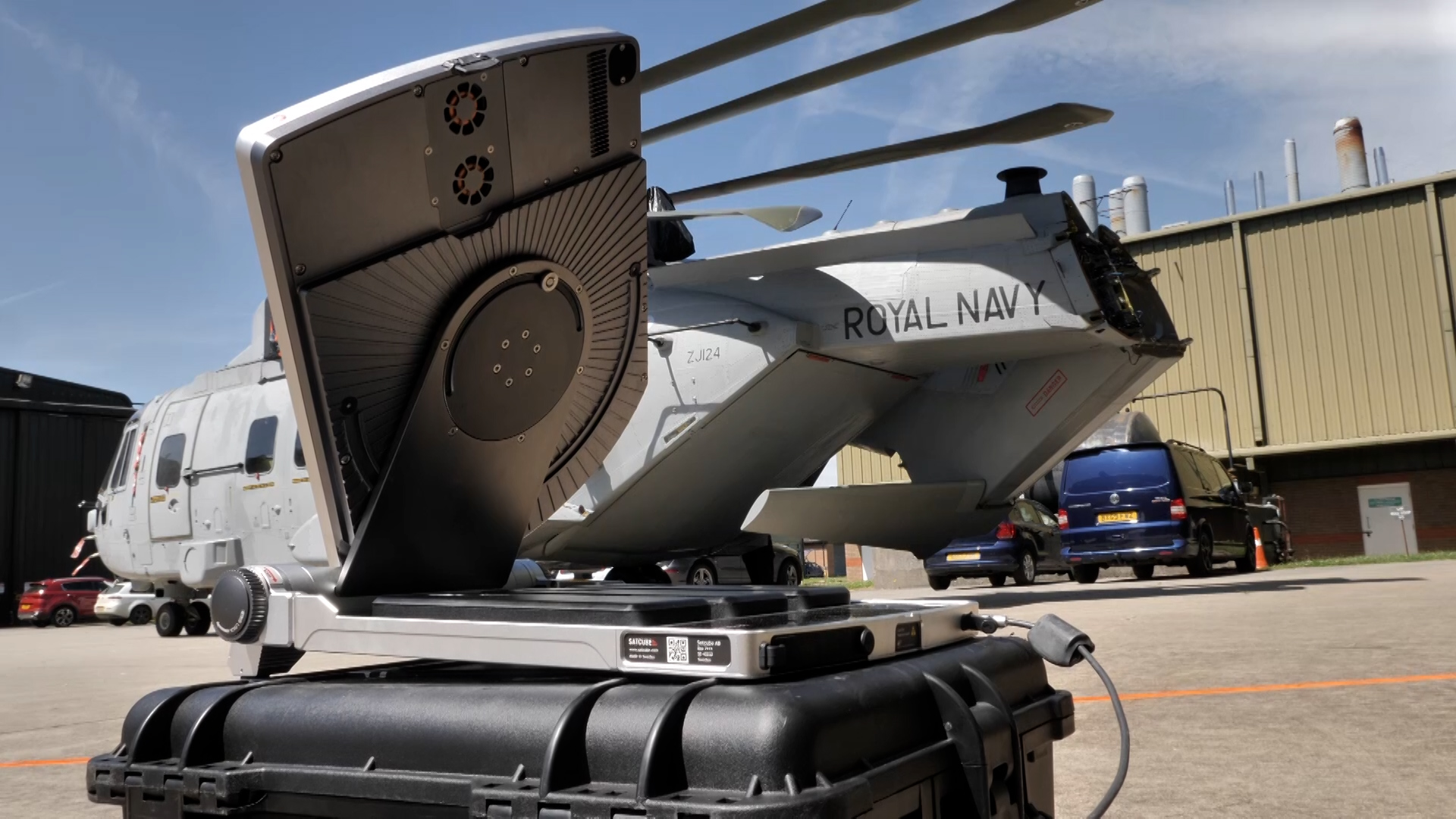 Commando Helicopter Force new tech ,deployable system - no bigger than a suitcase - uses a low bandwidth satellite connection 17062022 CREDIT BFBS 