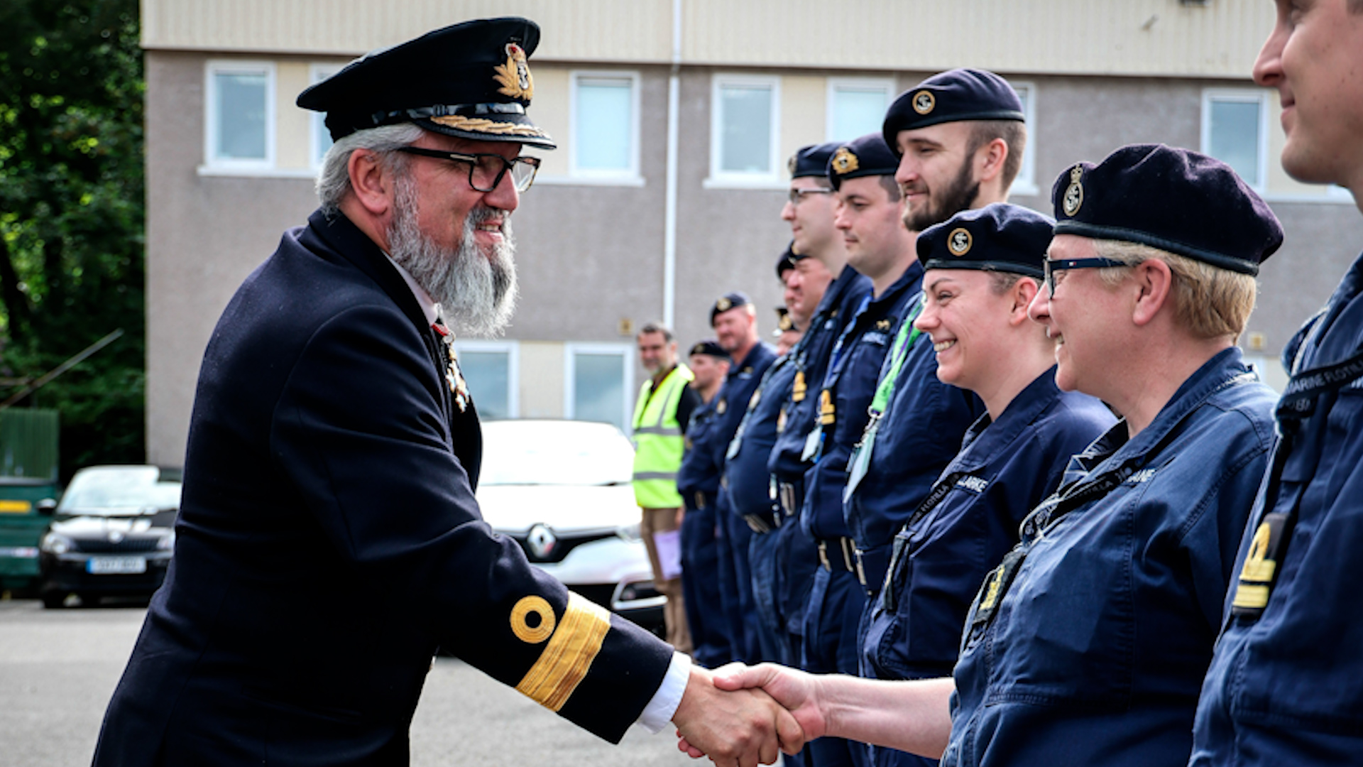 Commodore Perks saying his last goodbyes to personnel at HMNB Clyde 26072022 CREDIT Bill Spurt, MOD, Royal Navy.jpg