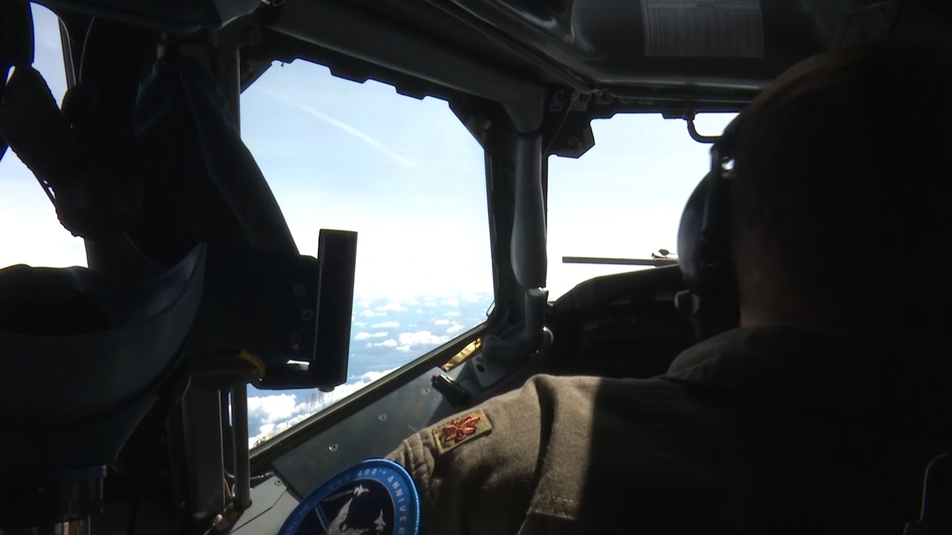 Control cabin in NATO AWACS 270319 CREDIT BFBS.jpg