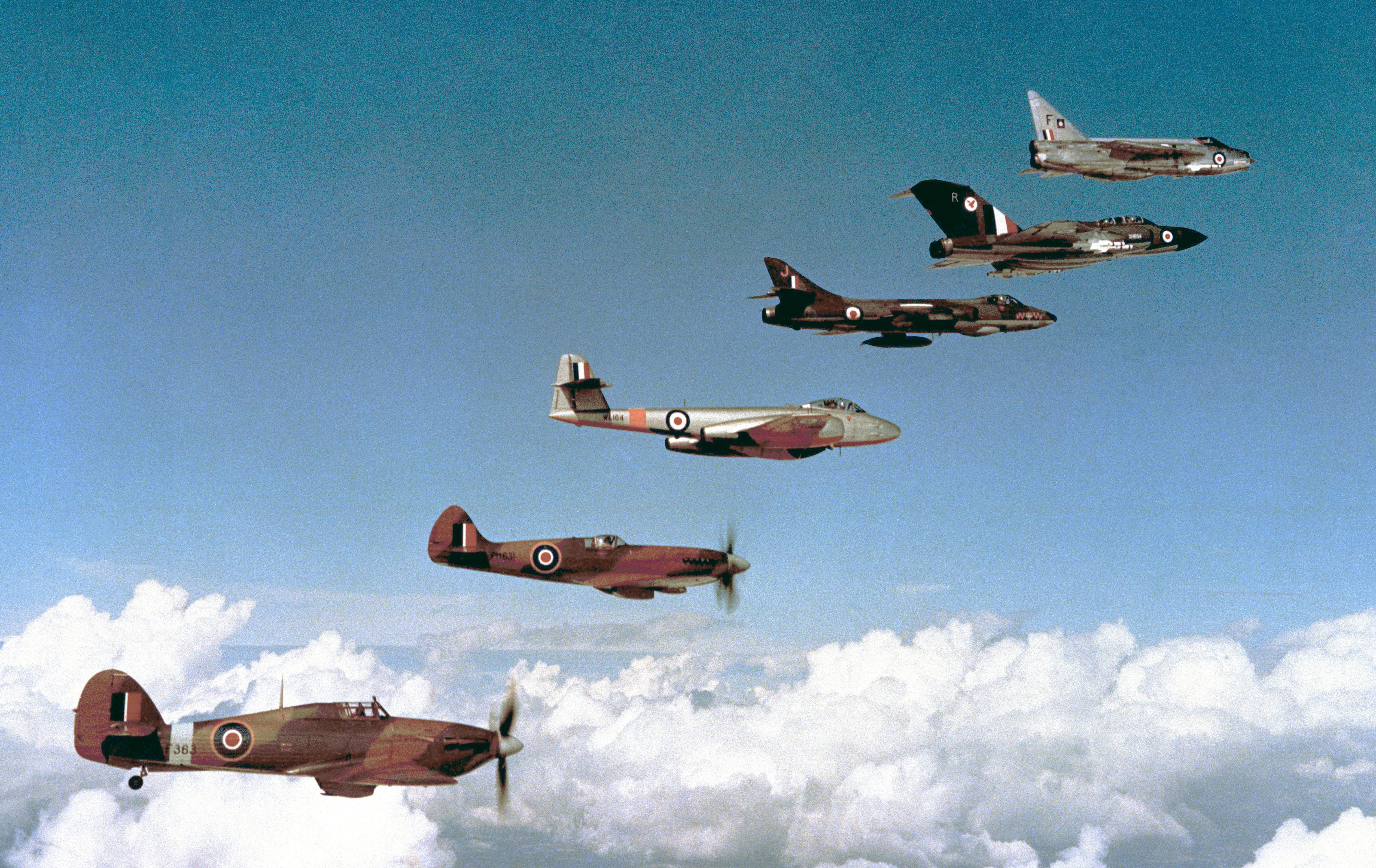 From bottom to top Hawker Hurricane IIc (LF363), Supermarine Spitfire PR.XIX (PM631), Gloster Meteor F.8 (WL164), Hawker Hunter FGA.9 (XE610J), Gloster Javelin FAW.9R (XH894R) and English Electric Lightning F.1 (XM137F)