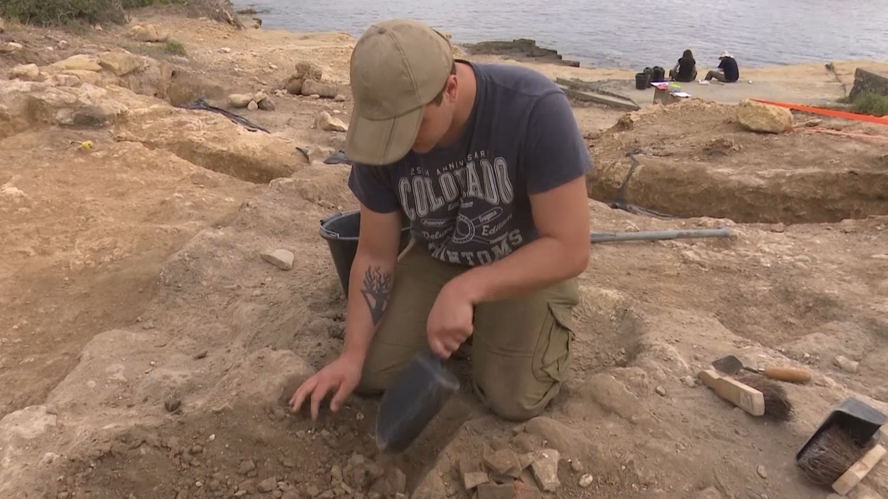 The site of the ancient port has already been excavated. 