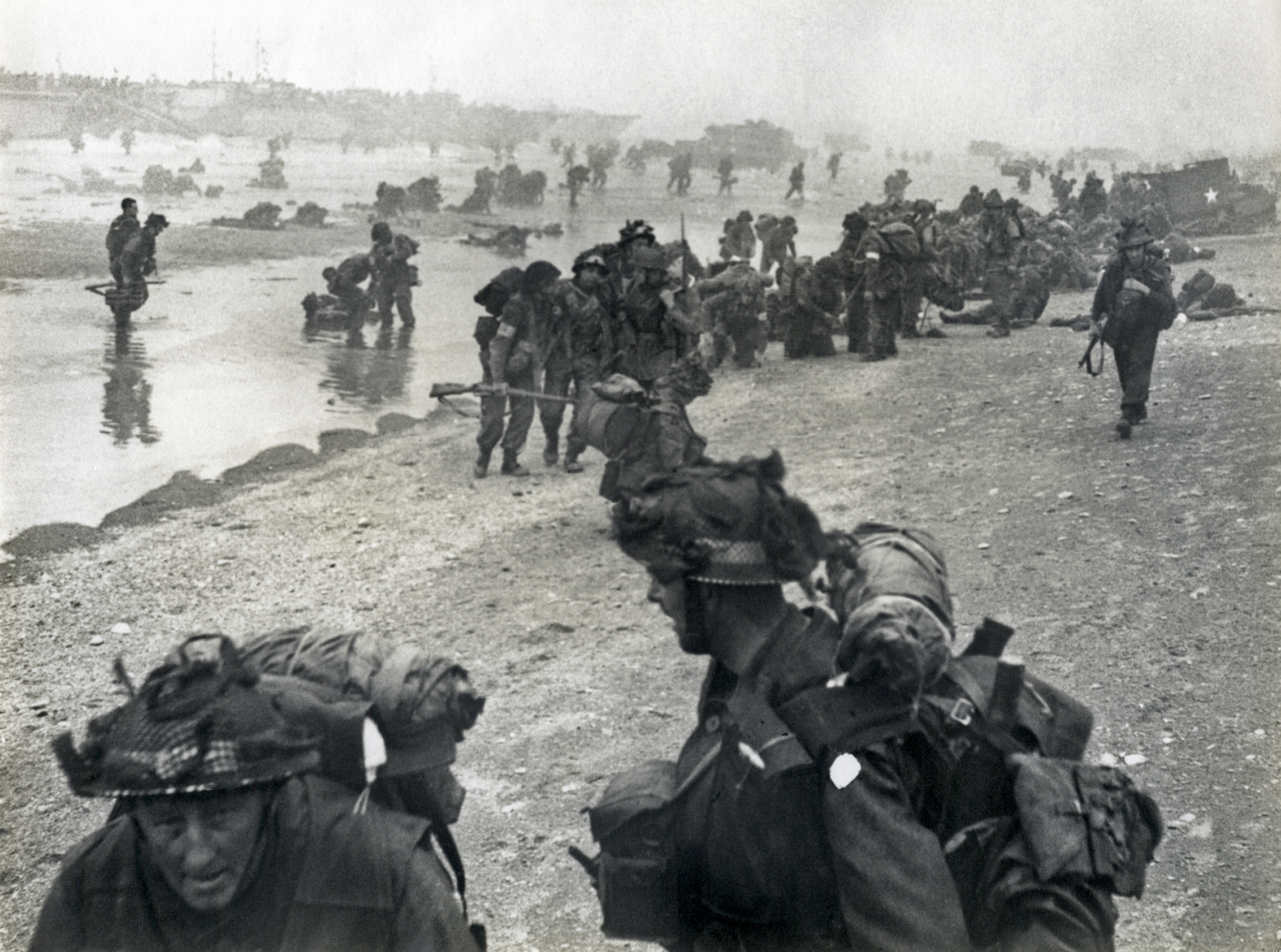 British troops landing on the beaches of Normandy