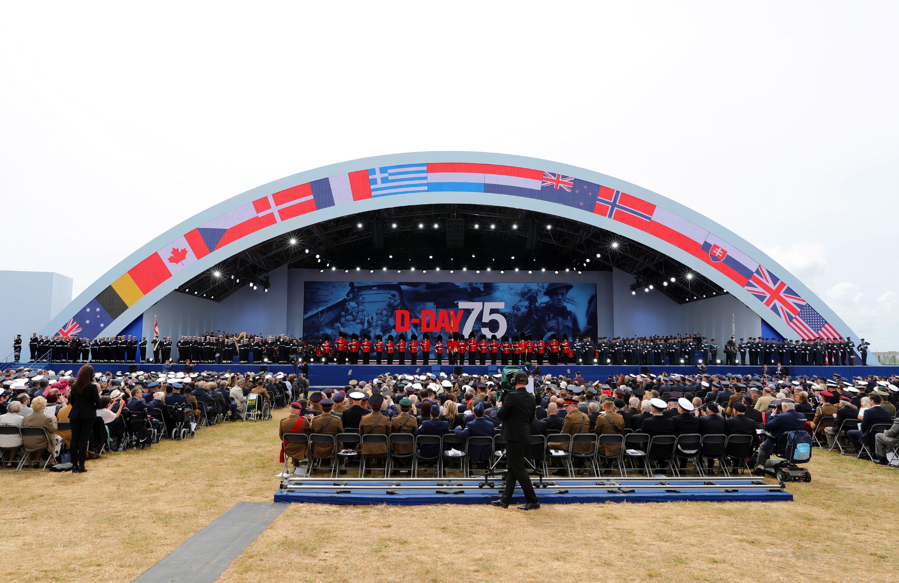 The event included testimony from veterans, theatrical performances and live music (Picture: MOD).