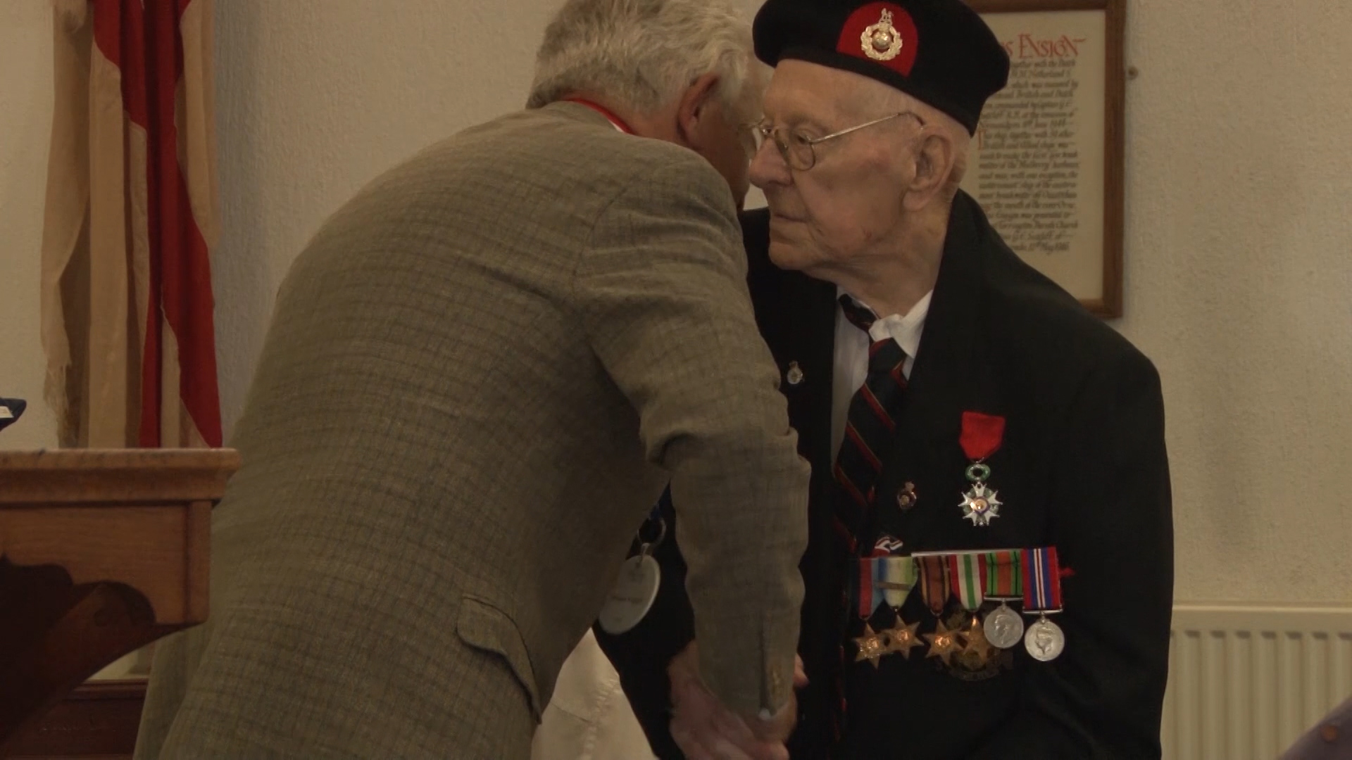 D-Day medal Legion d'honneur kiss