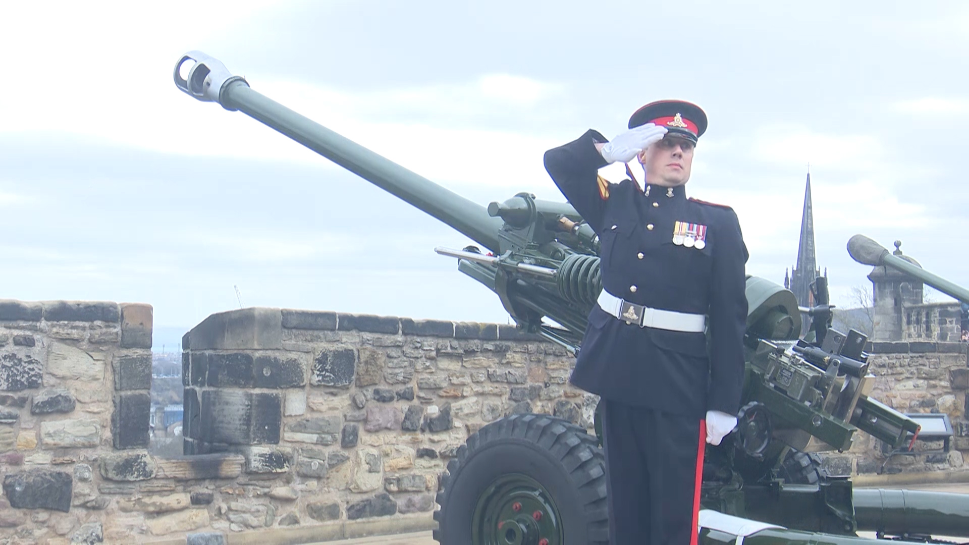 Edinburgh Castle One O’Clock Gun fires final salute to 38 Seringapatam Battery
