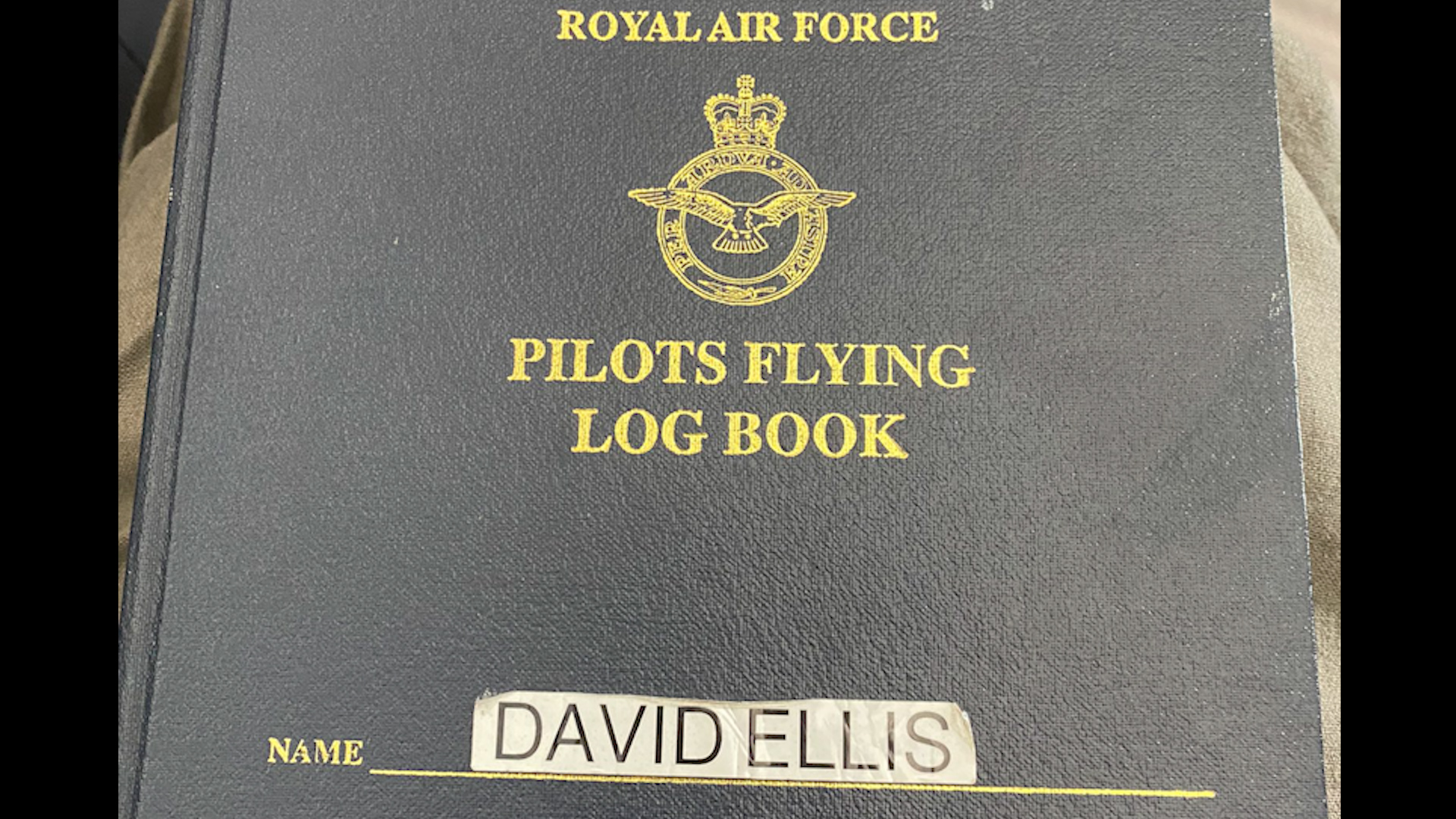 The flying log book belonging to David Ellis, the pilot who brought JJ Chalmers home in 2011 (Picture: JJ Chalmers/ Twitter).