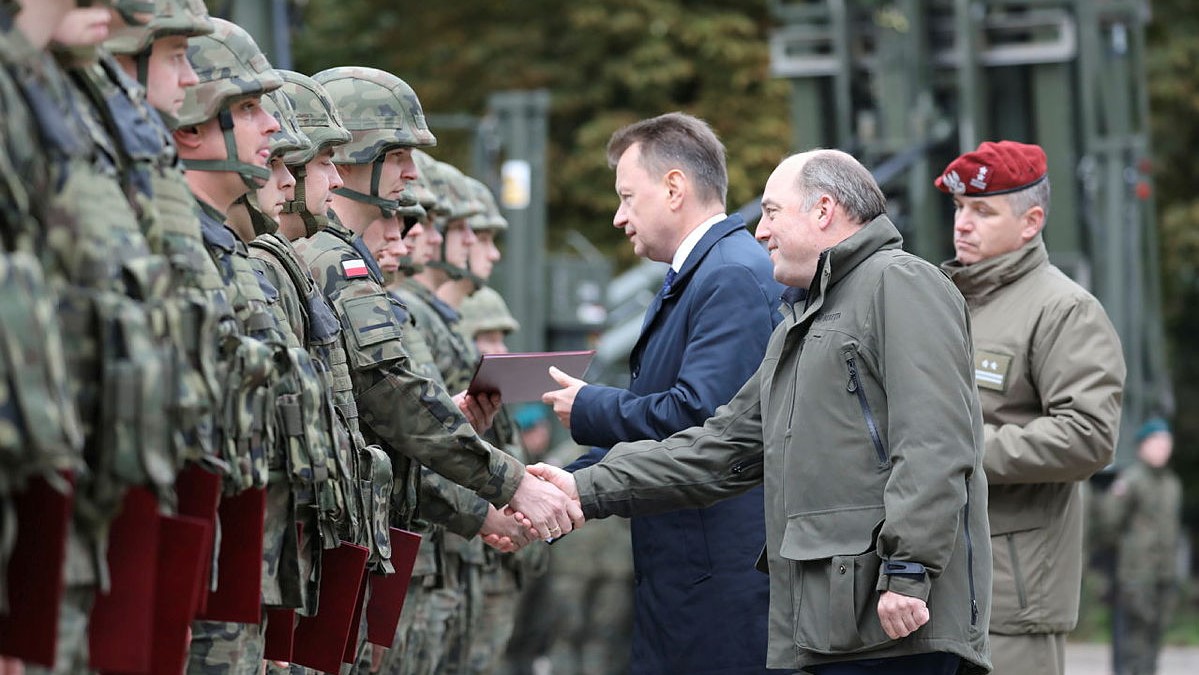 Defence Secretary Ben Wallace with Polish counterpart at the Zamość Military Base in Poland 04102022 CREDIT MOD Crown Copyright