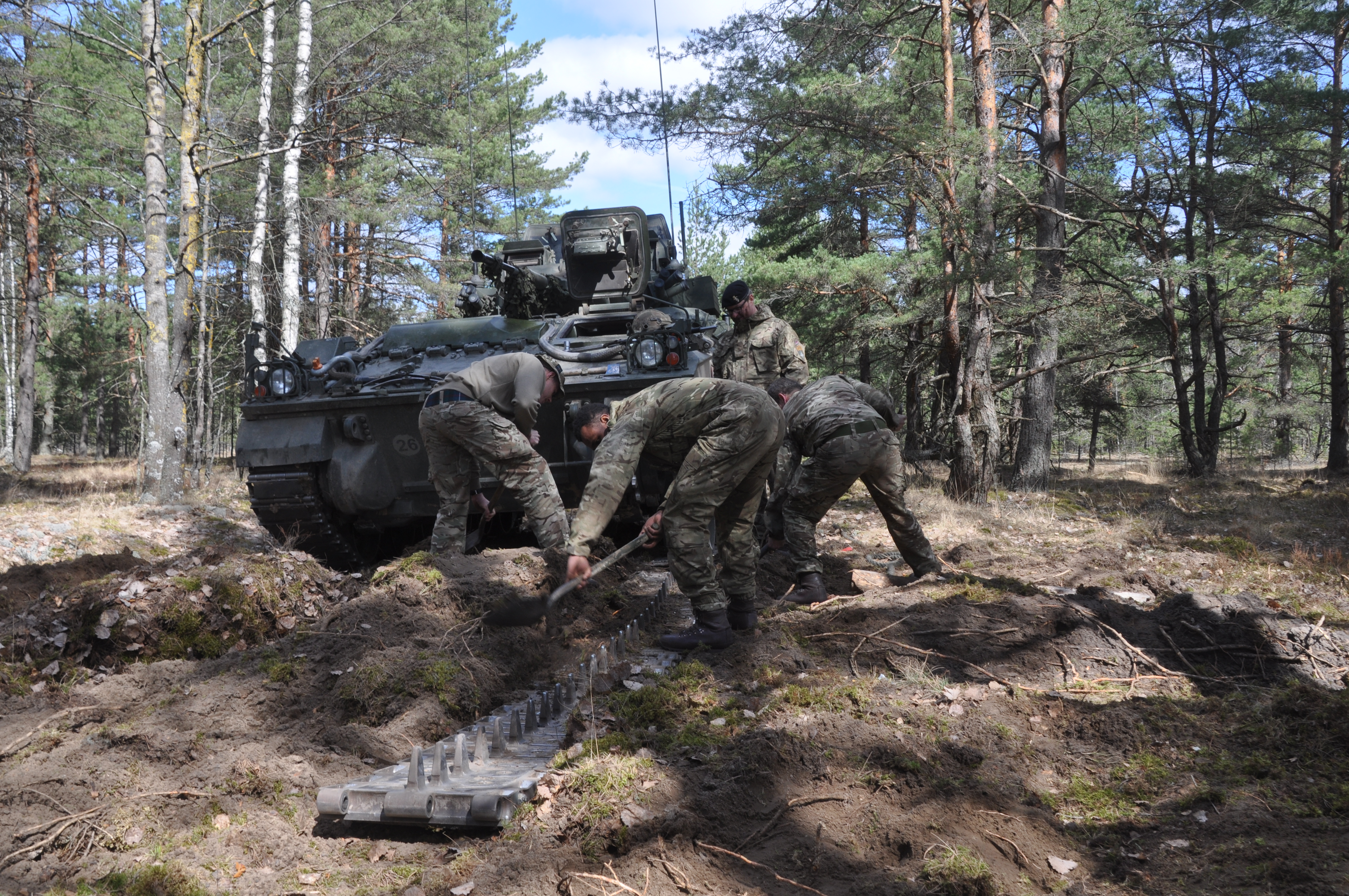 Digging out warrior vehicle 
