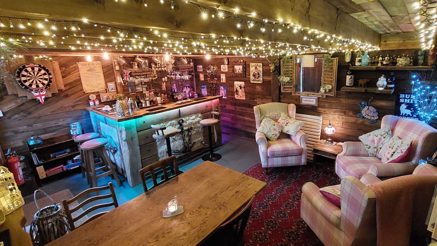 Dog and Ball Pub Shed Of The Year winner CREDIT Ashley Turner / Two Fat Blokes Bar Sign Emporium