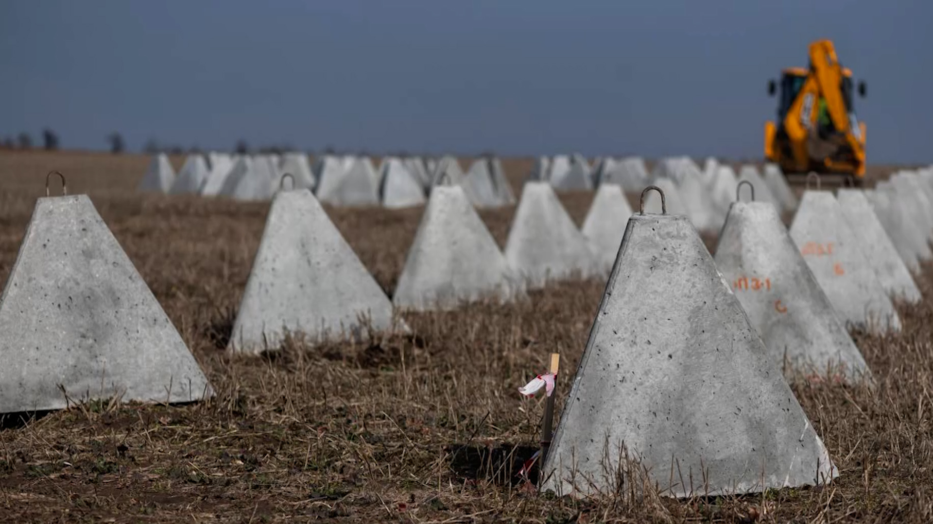 Dragon’s teeth barricade anti-tank ditches defensive fortifications Ukraine 250324 CREDIT UKRAINE MOD