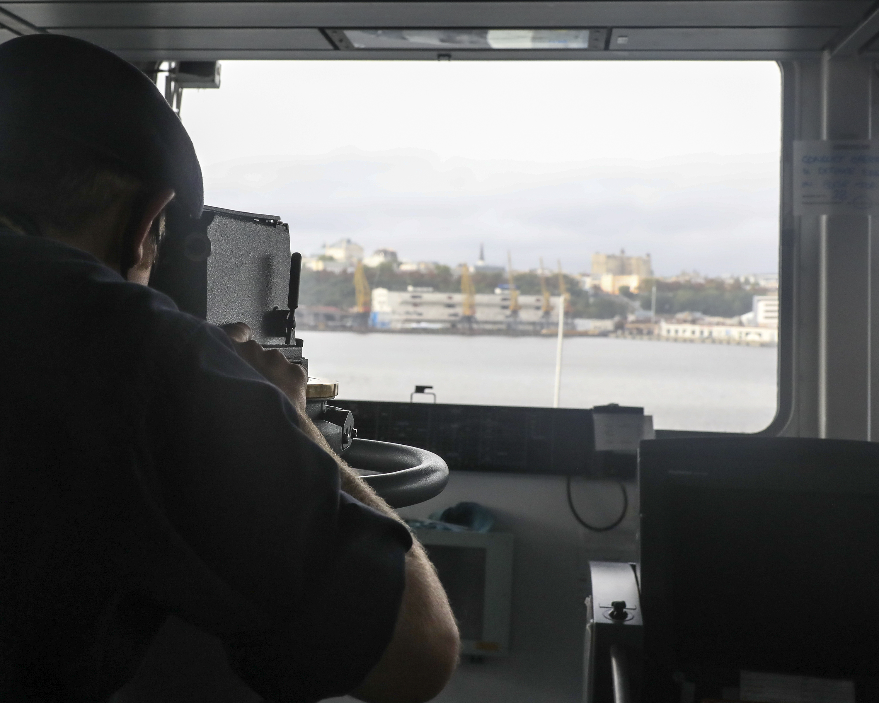Personnel on HMS Dragon (Picture: Royal Navy).
