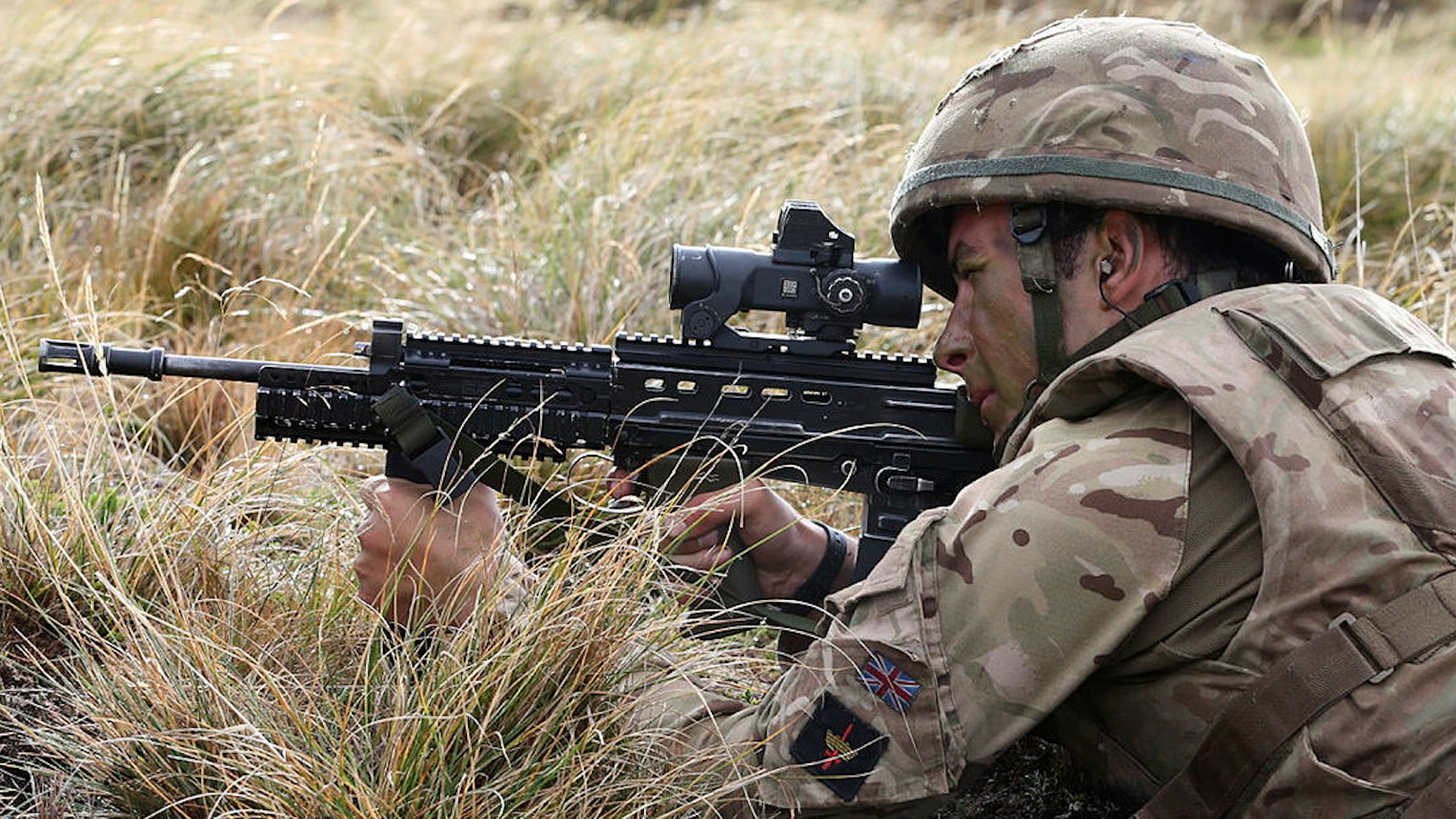 ECBA body armour platecredit MOD.jpg