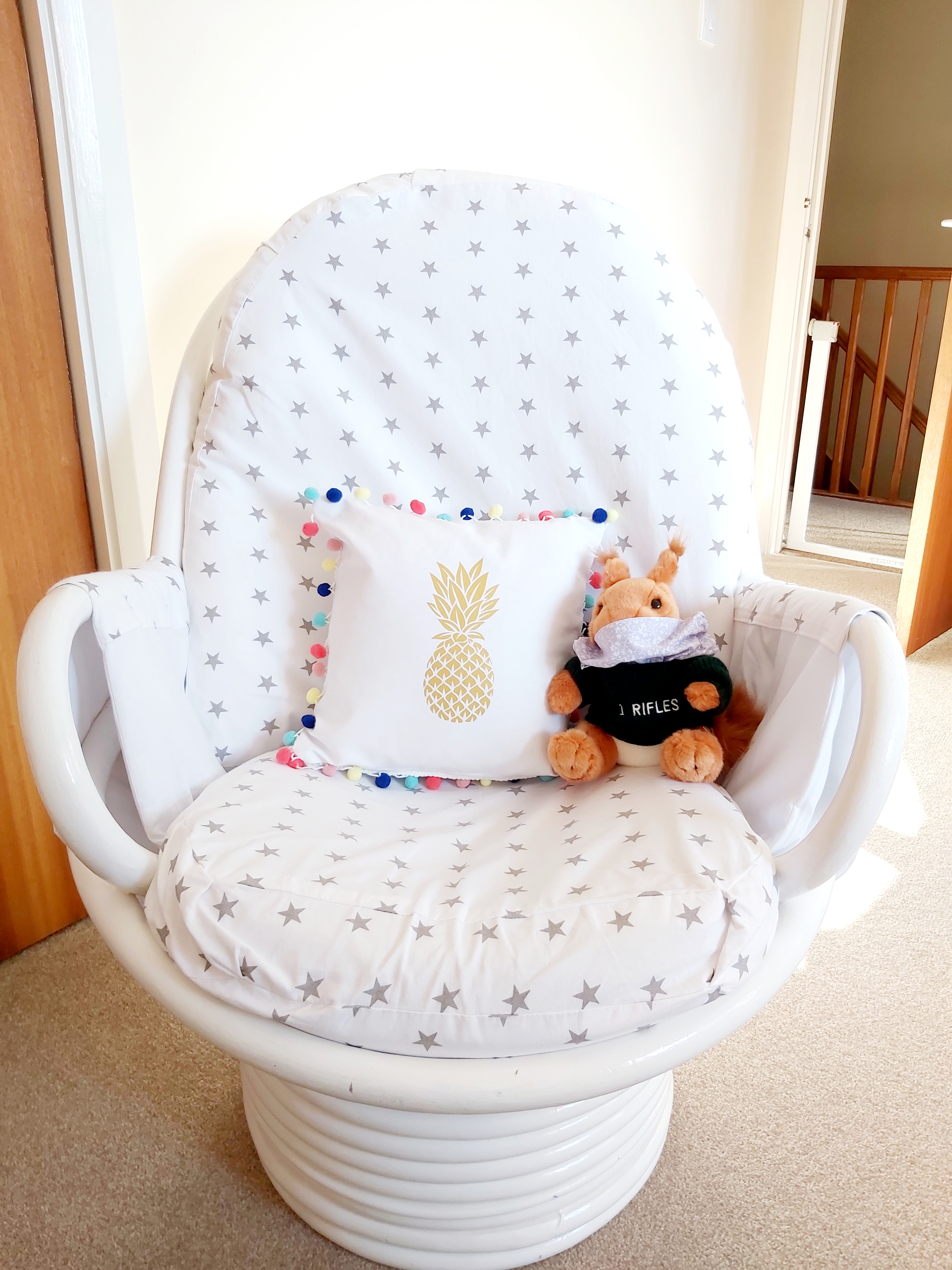 Elizabeth Simpson Mummys Little Pineapple 5.jpg 