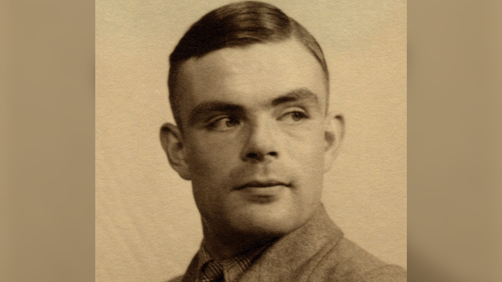 Enigma code breaker Alan Turing WWII LGBTQ portrait picture dated 1935 DATE UNKNOWN 1935 credit ARCHIVIO GBB Alamy Stock Photo.jpg