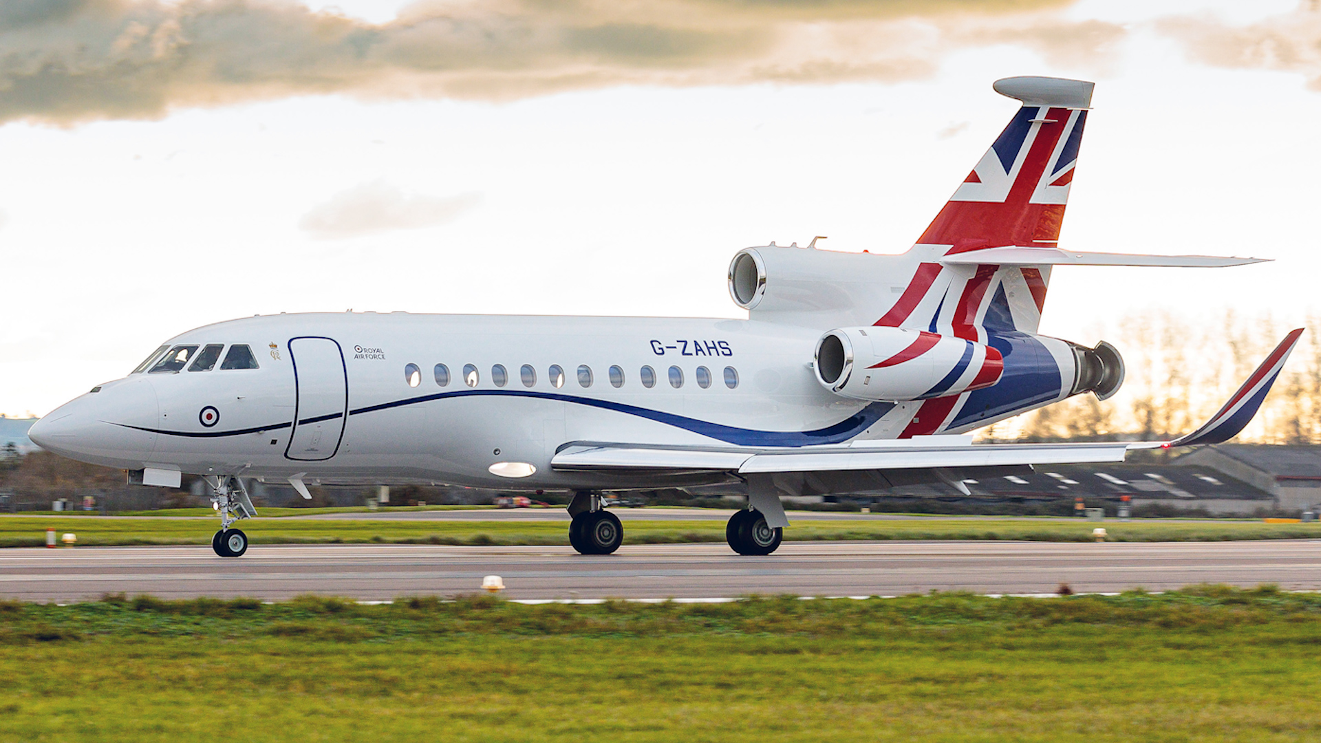 Envoy IV CC Mk1 lands at RAF Northolt 120622 CREDIT MOD