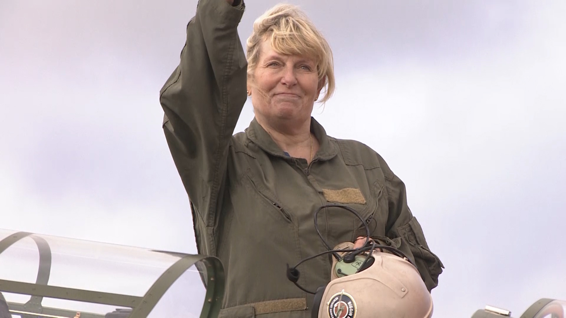 Ms Brooks said it was "absolutely amazing" to fly in the aircraft once flown by her father.