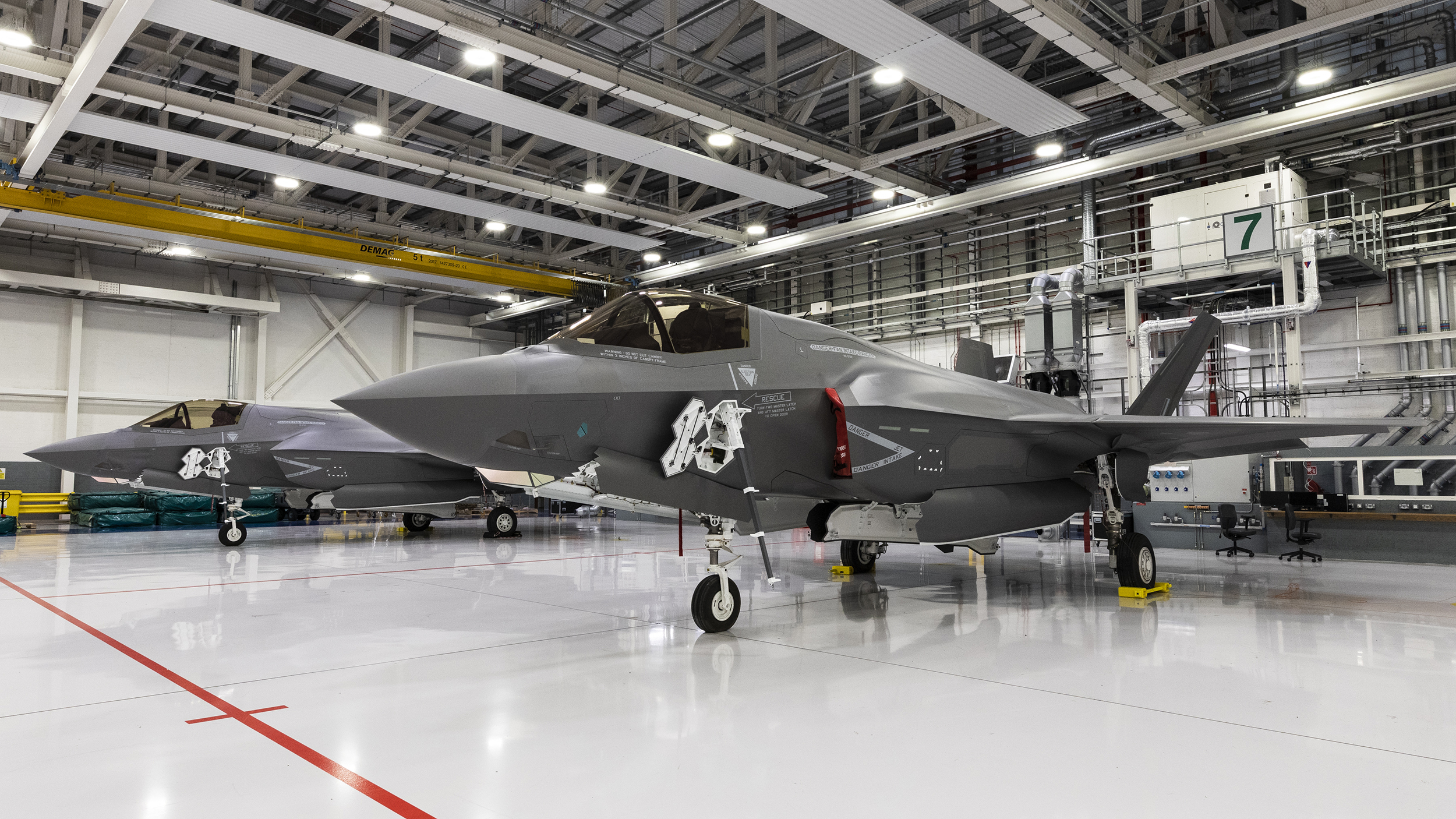 F-35 Lightning fighter jet