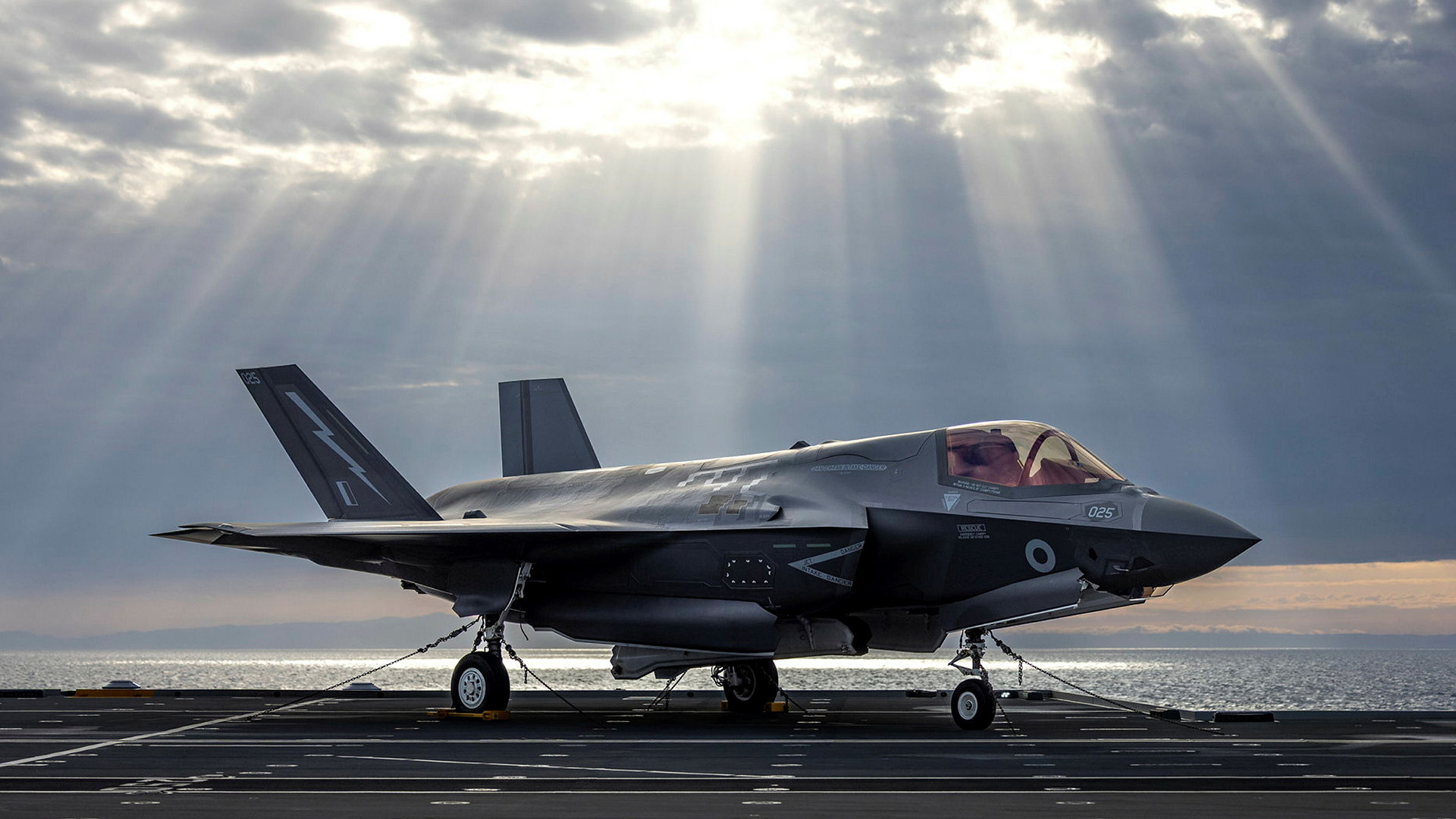A F-35B Lightning on the deck of the Prince of Wales during the joint exercise