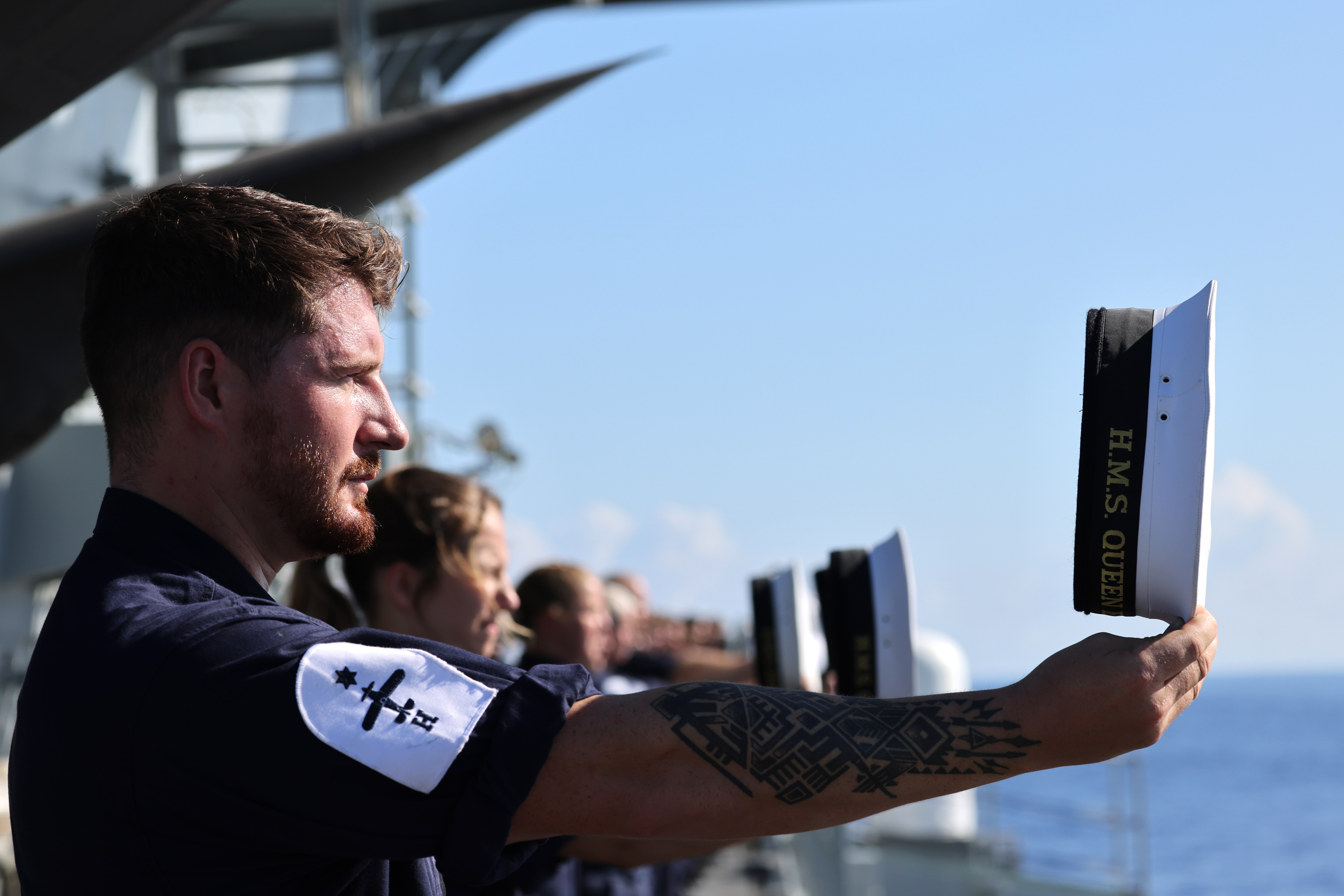 Royal Navy Flagship HMS Queen Elizabeth Cheer Ship