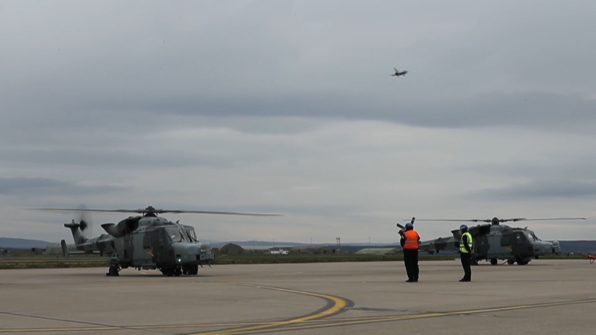 847 Naval Air Squadron guiding F15 live bombing runs