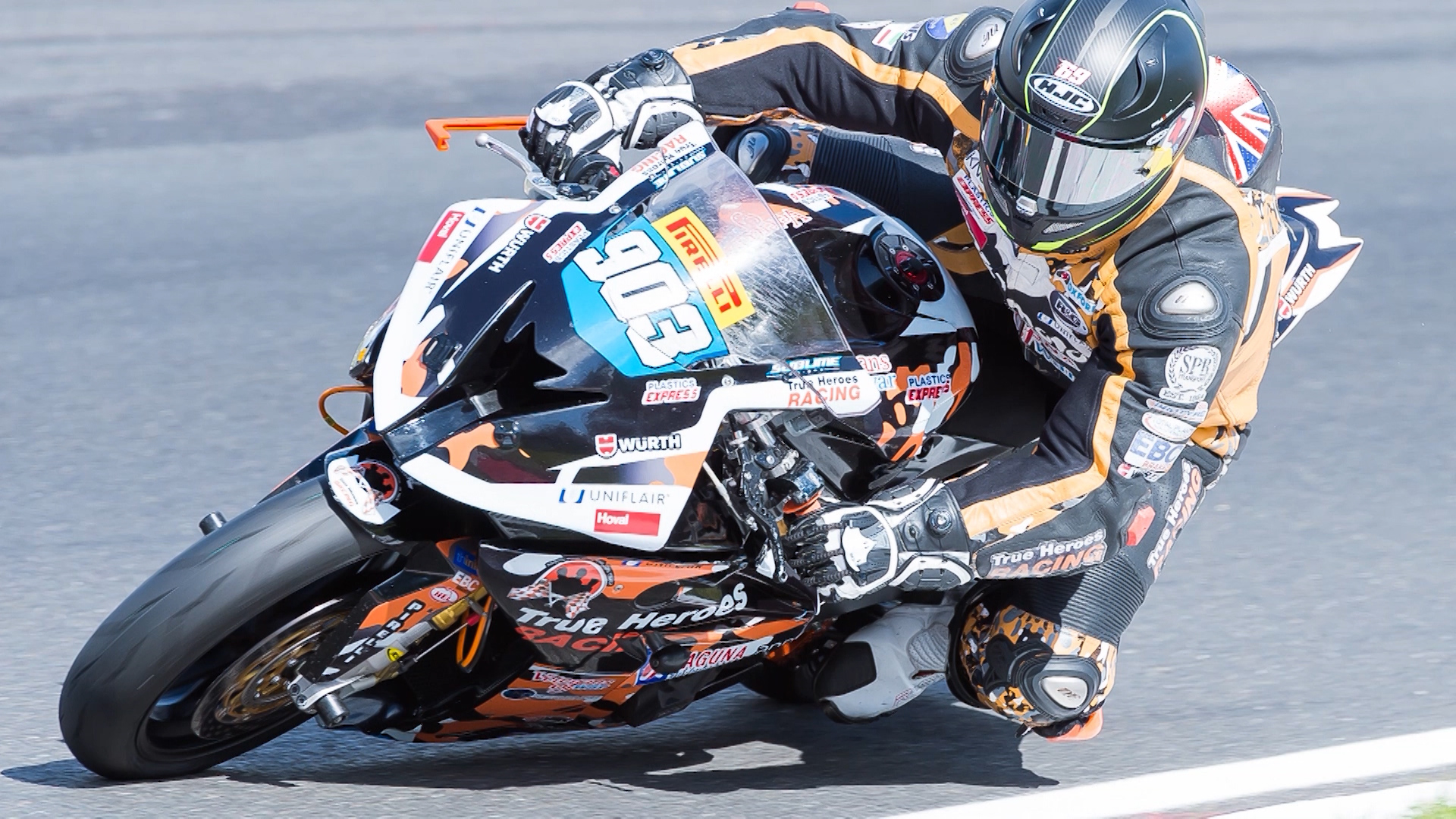 Mark Fincham on racing bike