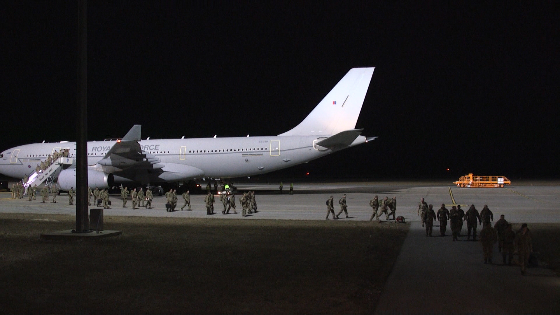 5 RIFLES arrive in Estonia