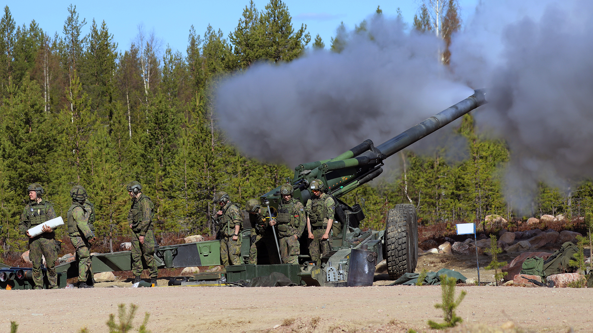 Finnish soldiers open fire with the locally produced 155mm Tampella K 83 field gun (Picture: MOD)