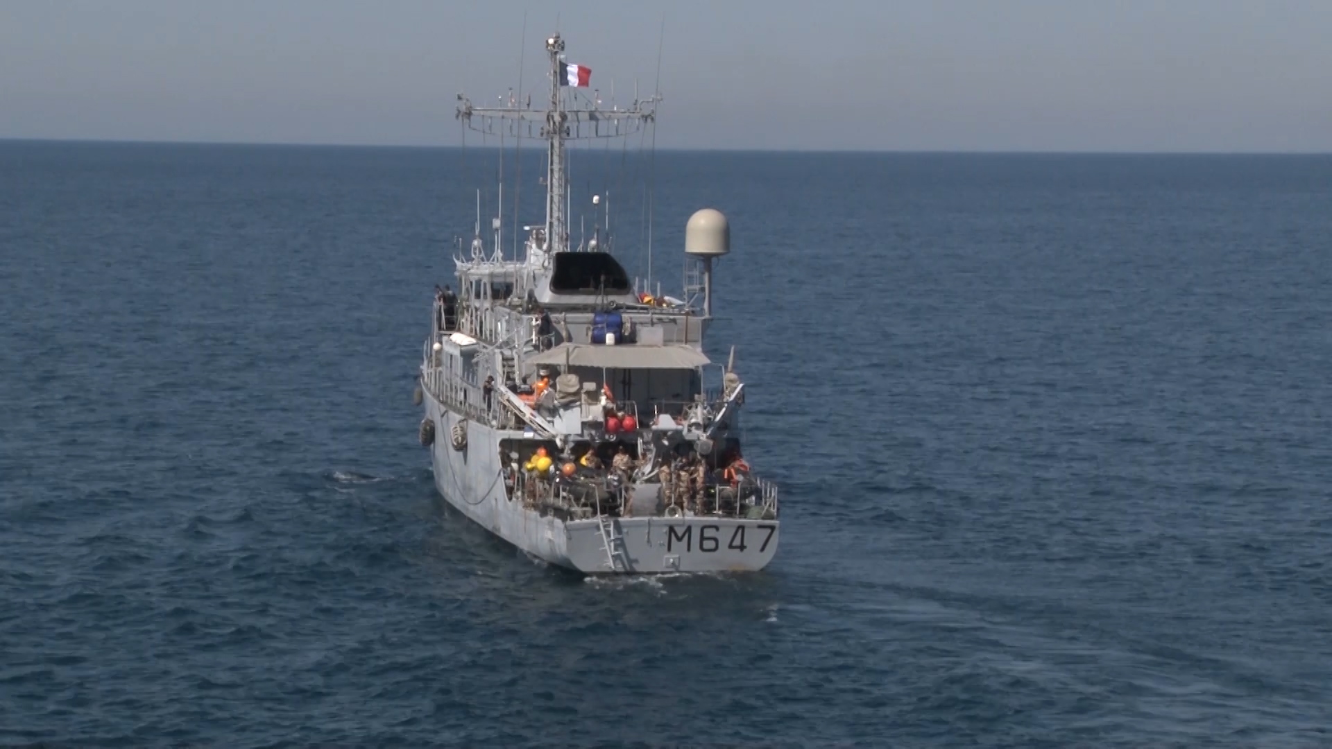 French Navy's mine hunter L'Aigle.