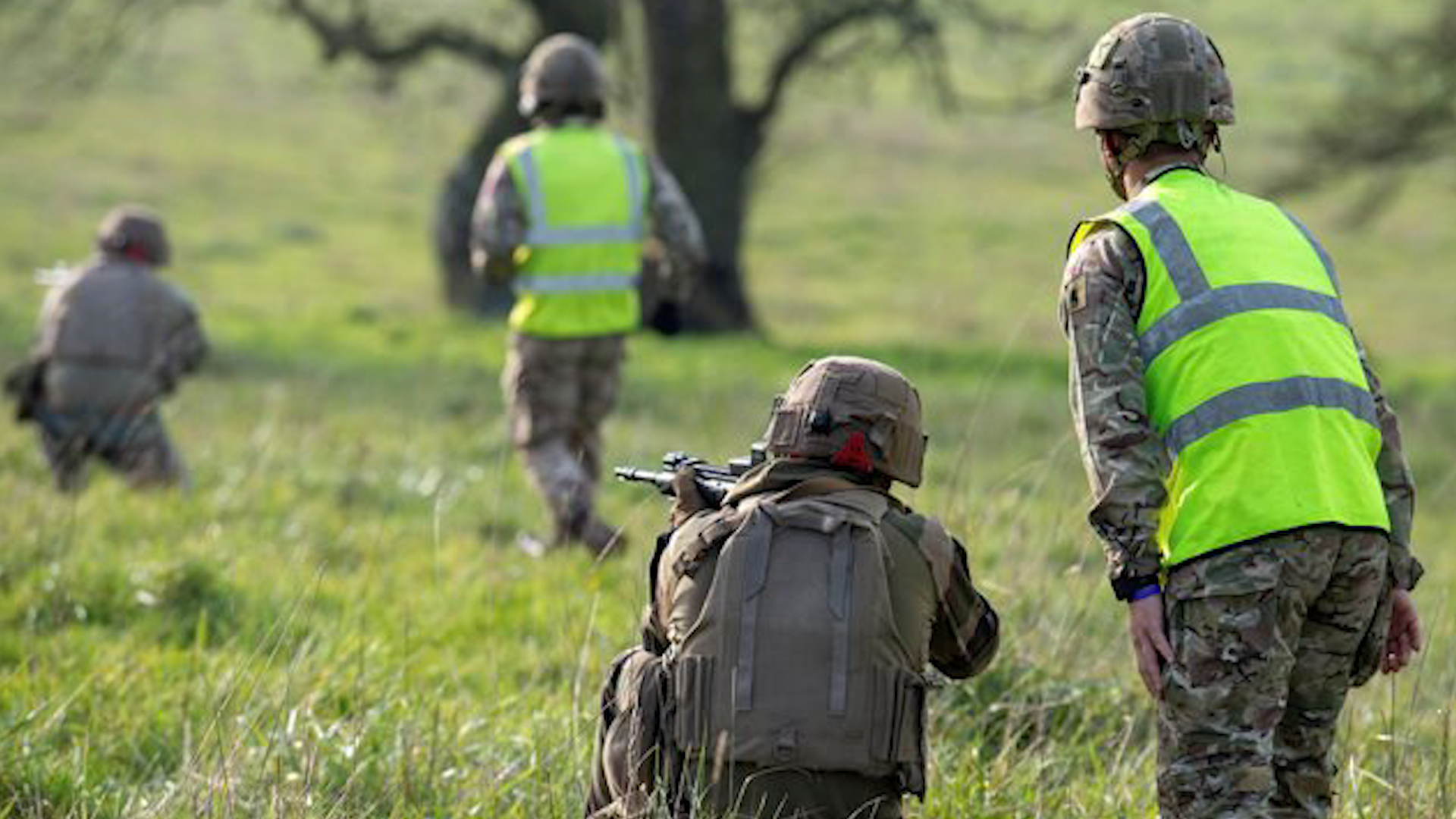 French paratroopers are directed by a soldier from 1 RGR during Exercise Wessex Storm on Salisbury Plain in 2020 