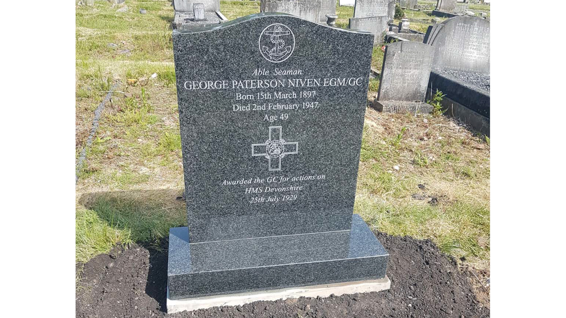 George Niven's grave