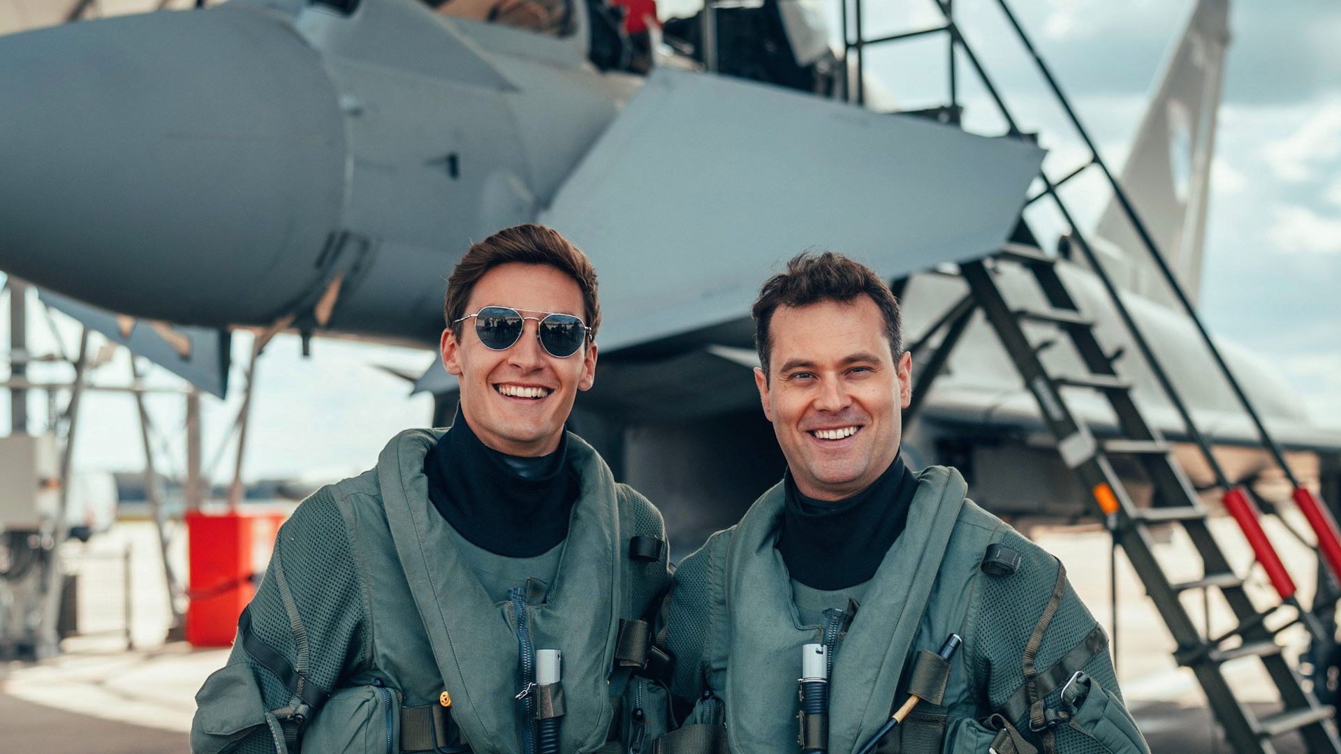 F1 driver George Russell called it "an experience of a lifetime" having the chance to fly a Typhoon fighter jet 