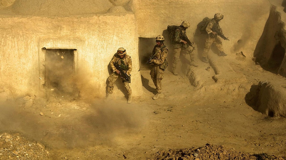 Grenade marines DATE 08122022 CREDIT MOD Crown Copyright.jpg