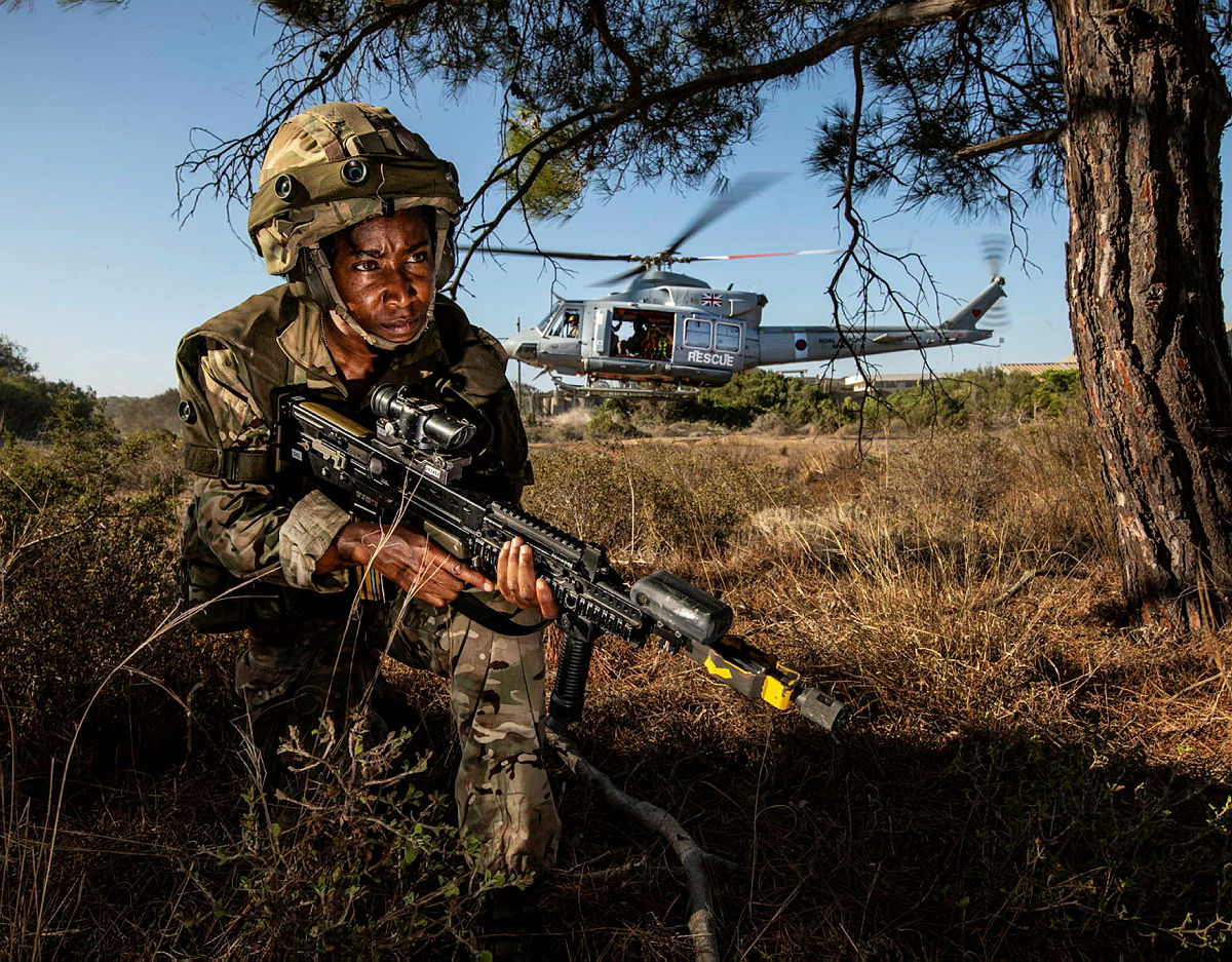 Griffin HAR2 helicopter on Exercise with Army