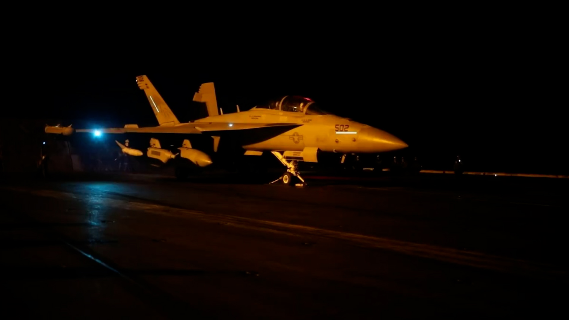 Growler takes off from the USS Dwight D Eisenhower 