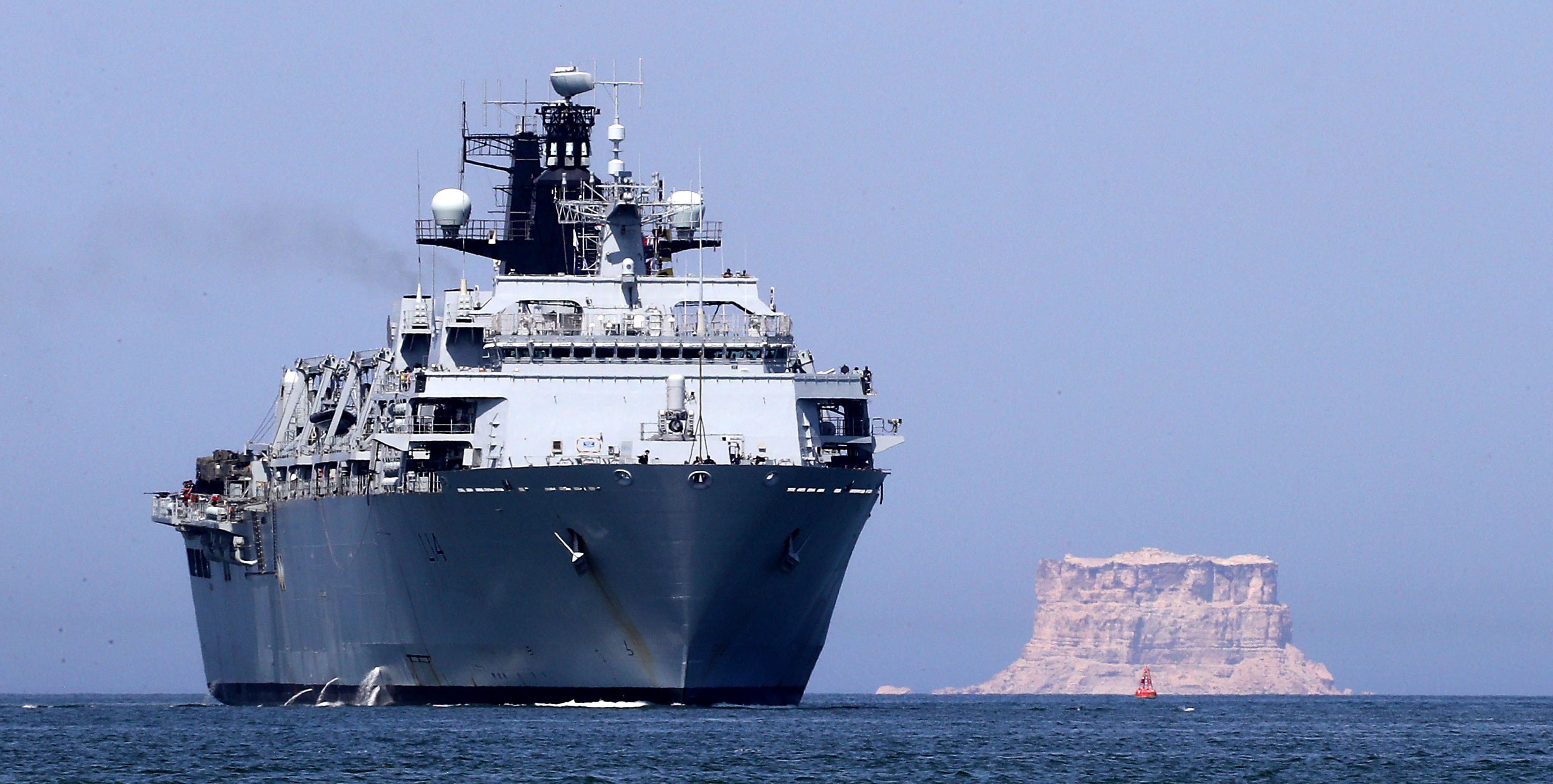 HMS Albion Oman 041018 CREDIT ROYAL NAVY