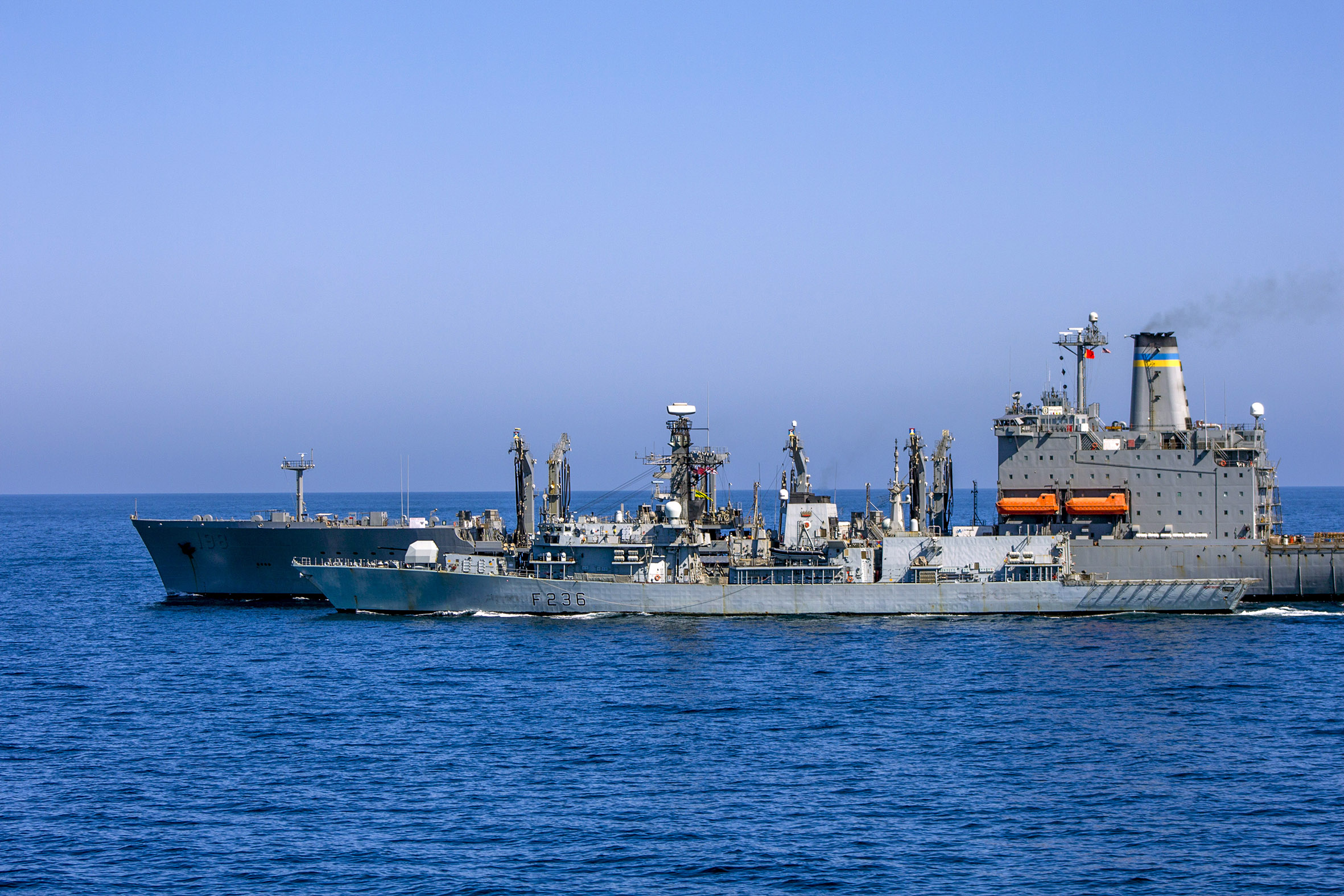 Cover image: HMS Montrose refuels from the USNS Big Horn while on the exercise off Oman (Picture: Royal Navy).