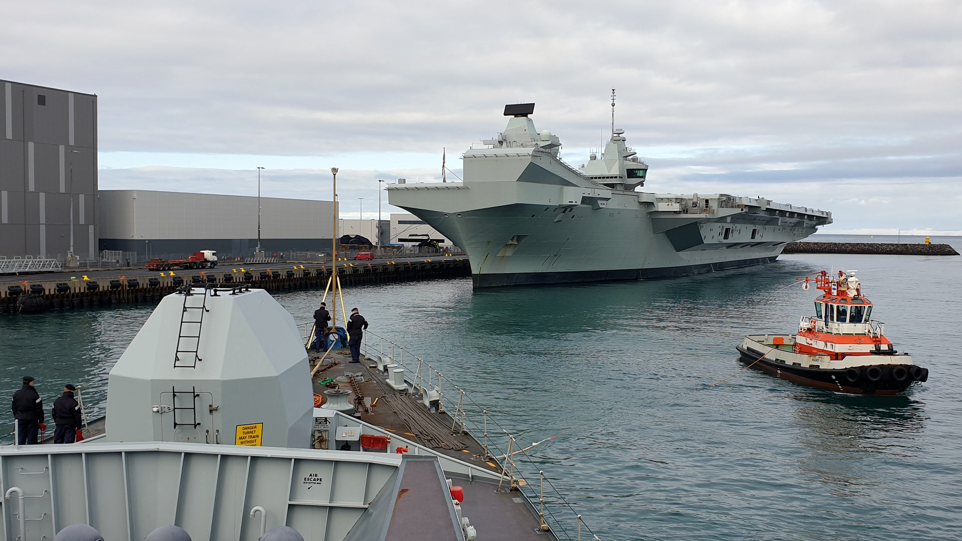 HMS Richmond alongside HMS Prince of Wales in Iceland (Picture: HMS Richmond/Twitter).