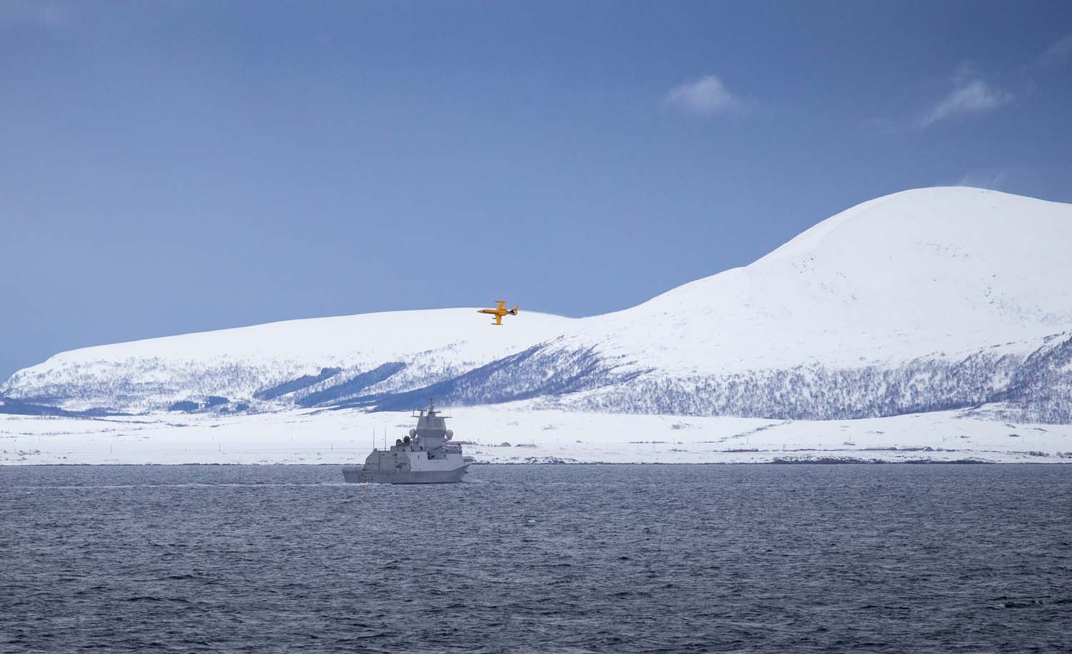 A picture taken from HMS Sutherland during an air defence exercise (Picture: Royal Navy).