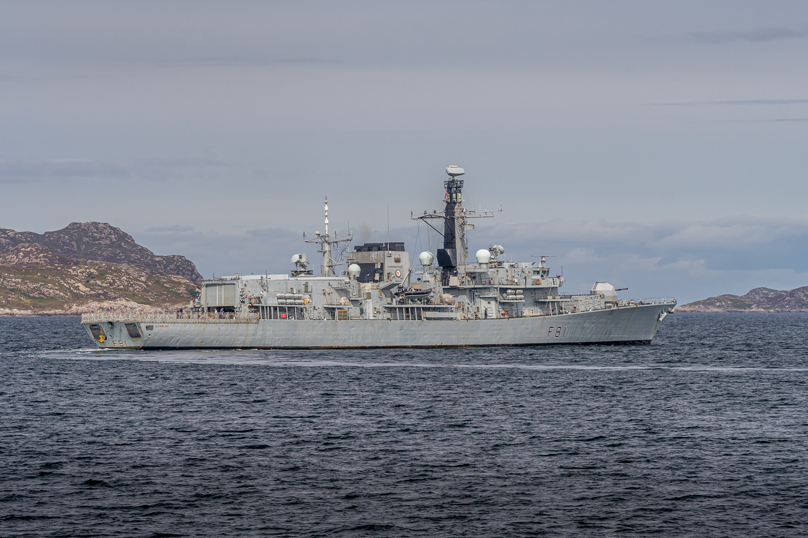 HMS Sutherland took part in the trials at the British Underwater Test and Evaluation Centre in Scotland (Picture: Royal Navy).